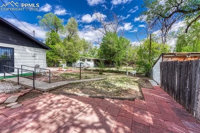 929 Arcadia St, Colorado Springs, CO 80903