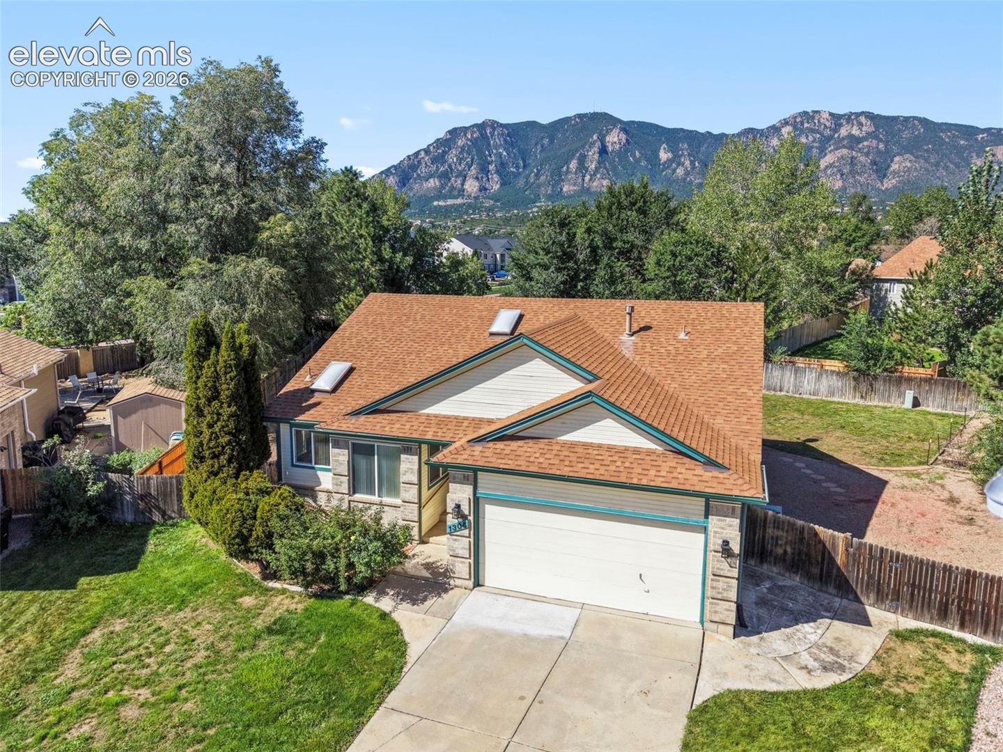 Photo 6 of 1305 Eastmeadow Court, Colorado Springs