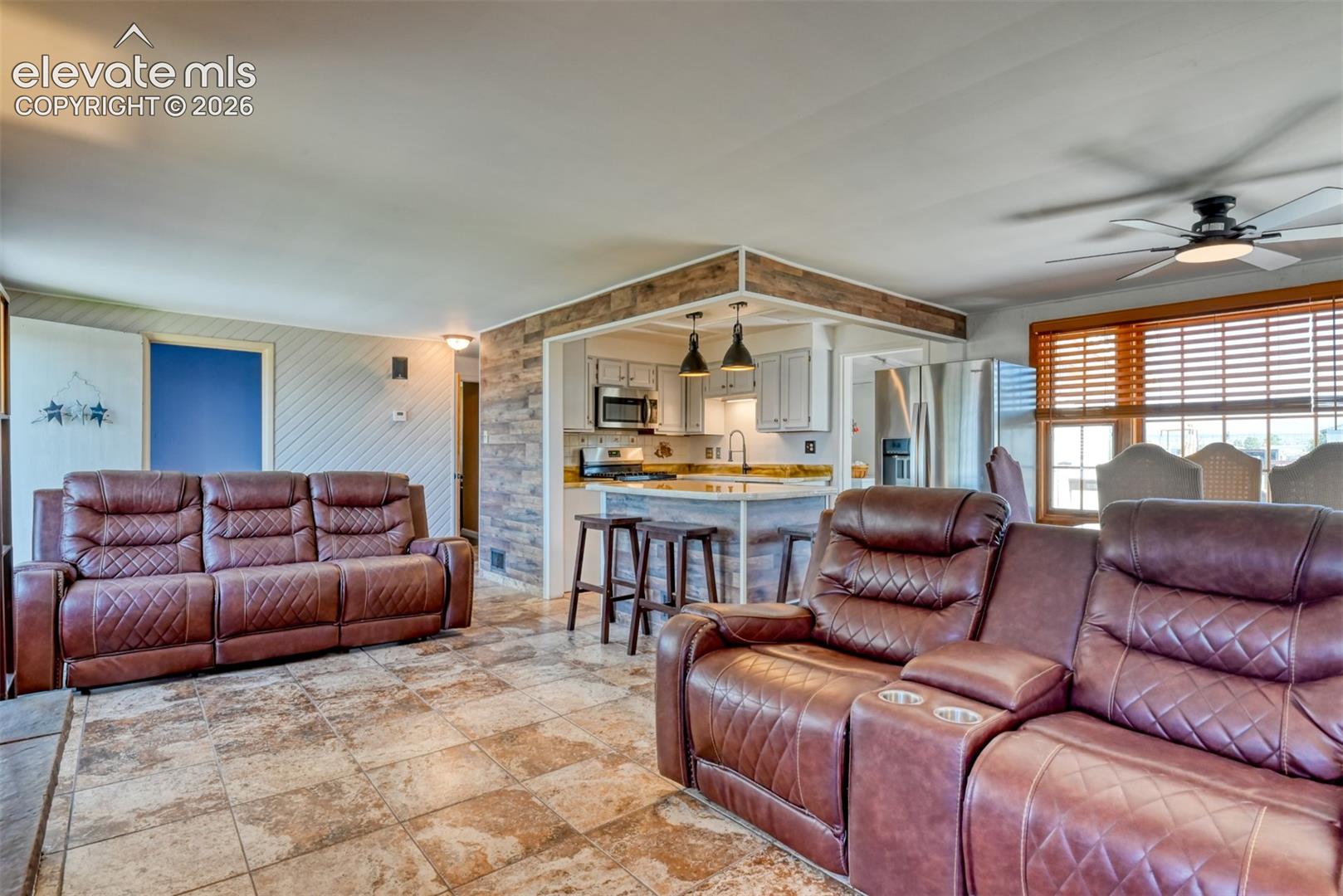 Photo 6 of 10970 Garrett Road, Peyton
