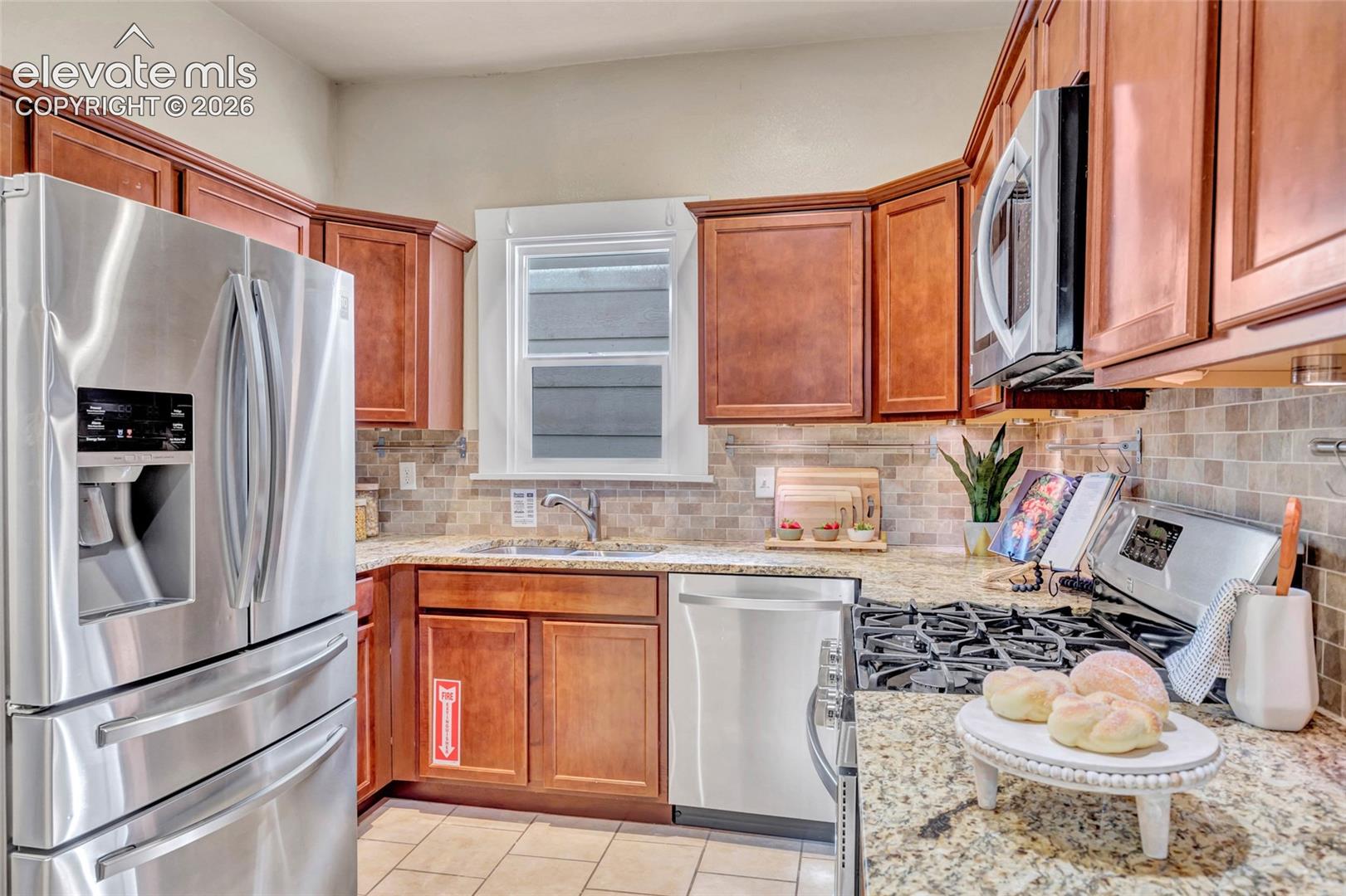 Photo 16 of 1719 W Colorado Avenue, Colorado Springs