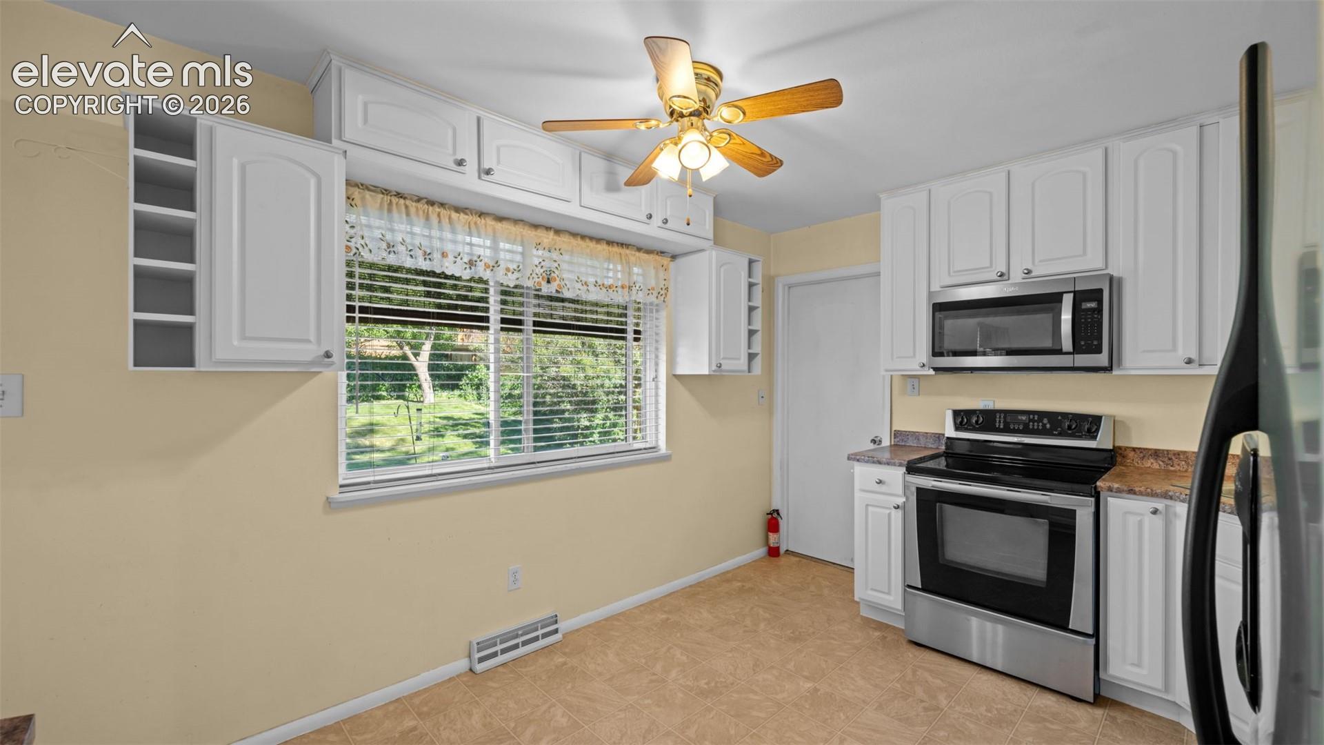 Photo 20 of 1719 Wynkoop Drive, Colorado Springs