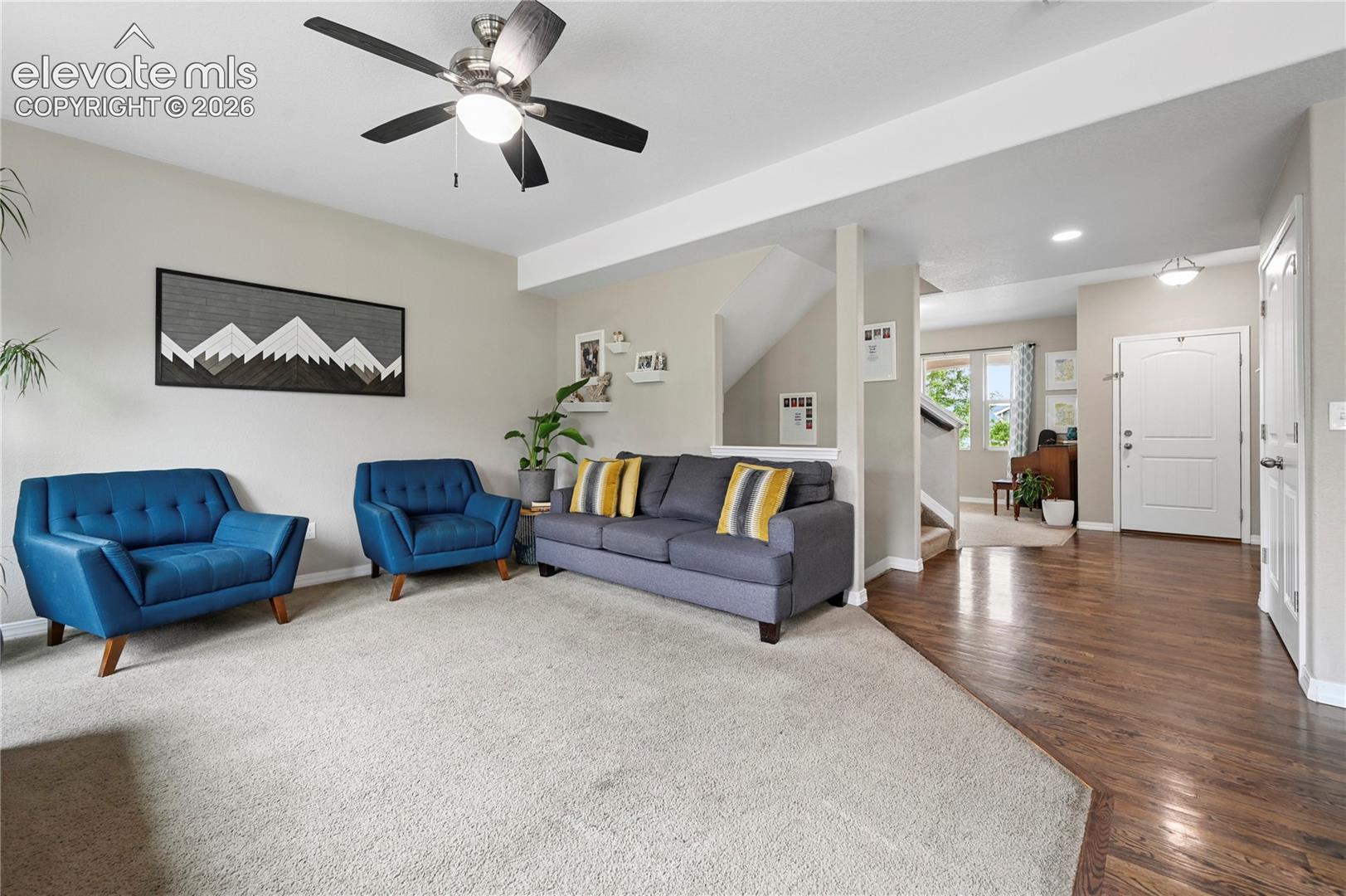 The solid-oak hardwood floors were extended through the higher traffic areas from the front door and coat closet all the way through to the dining room, kitchen, and back hallway.