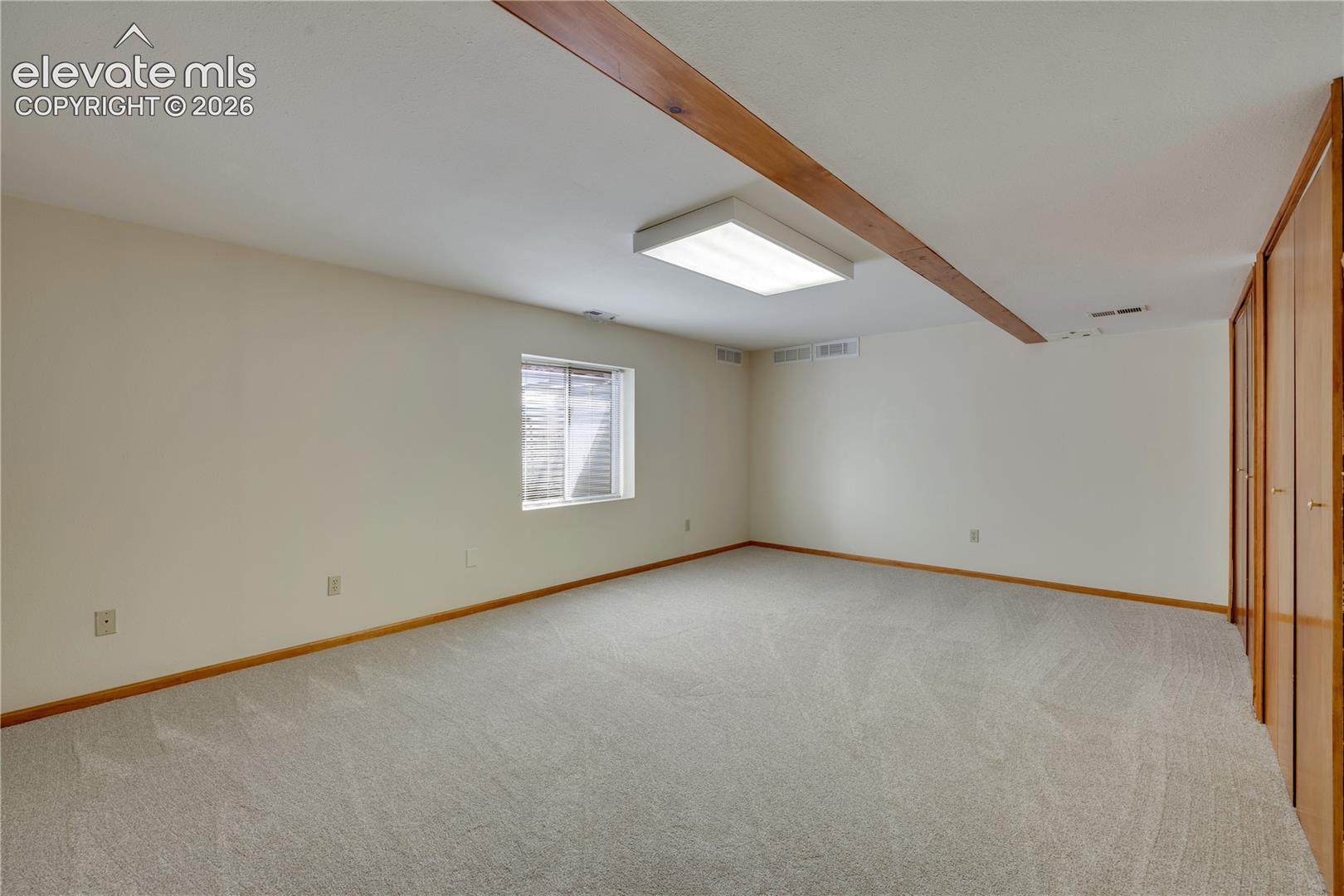 2nd family room in basement has new carpet