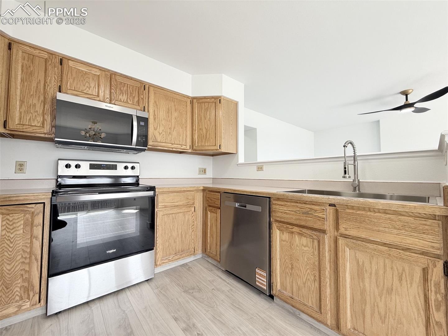 Photo 12 of 5118 Herndon Circle, Colorado Springs