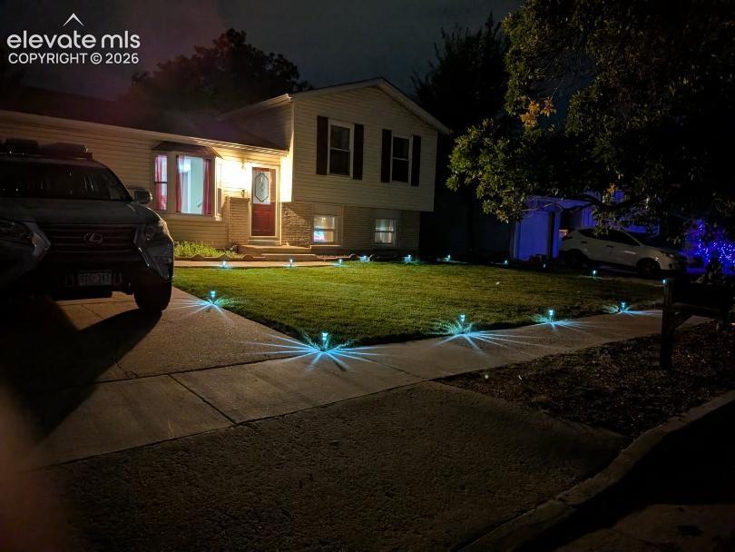 DenicMic Solar Lights adds a little Pizazz! 