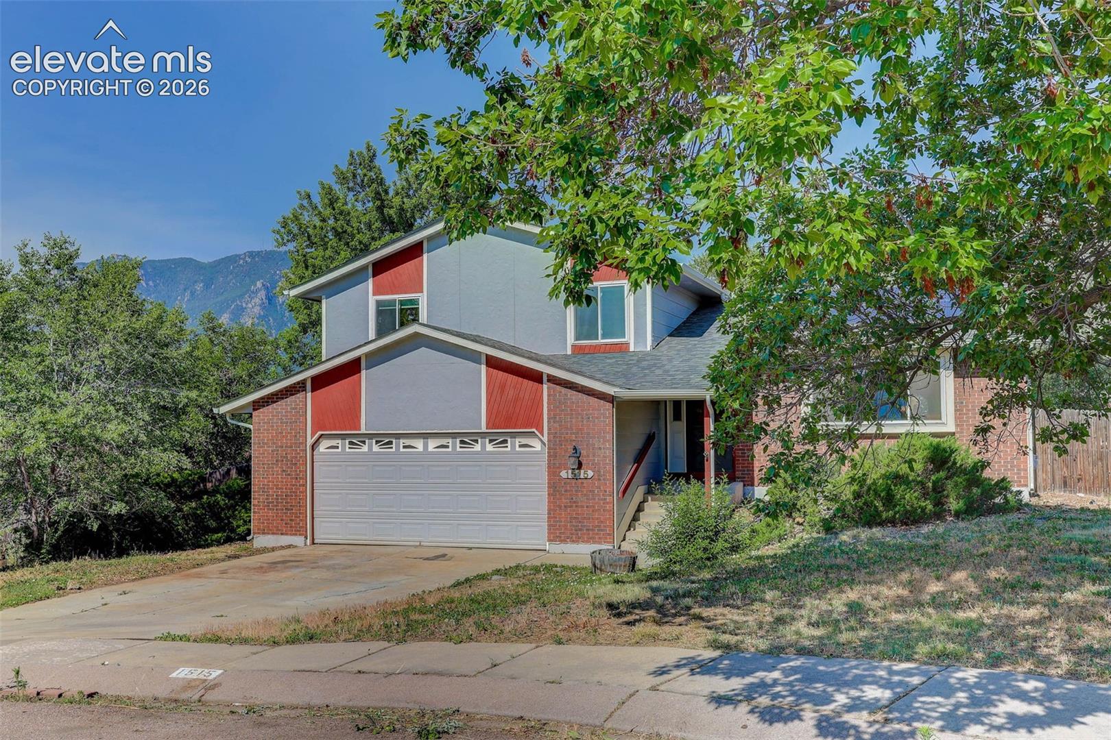 1515 Leewood Ct, Colorado Springs, CO 80906