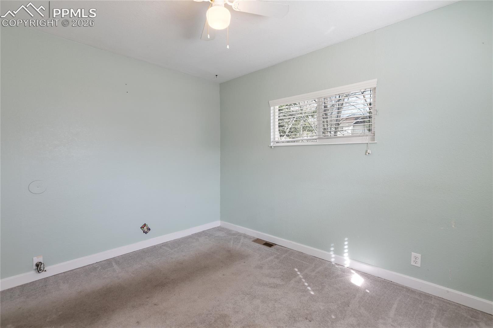 Photo 22 of 908 1/2 Bennett Avenue, Colorado Springs