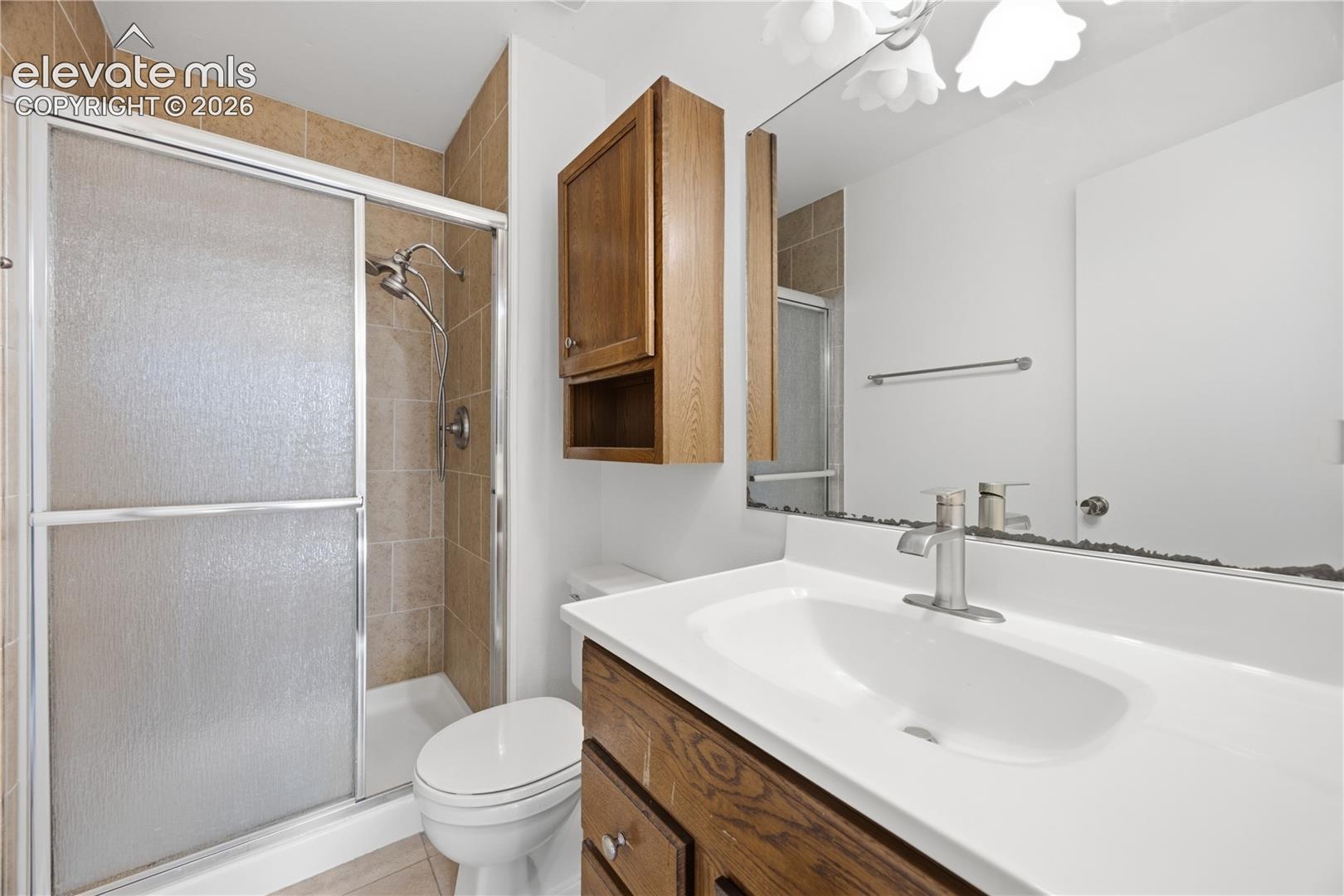 Photo 12 of 912 Amsterdam Drive, Colorado Springs