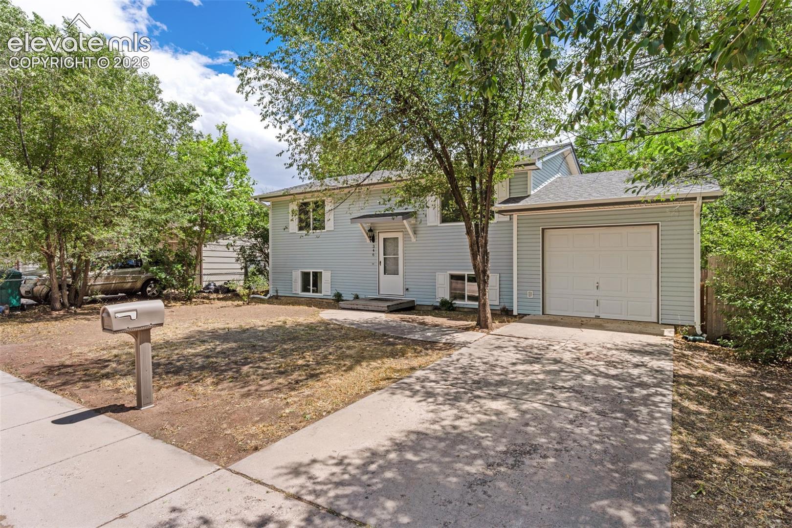 346 Iris Dr, Fountain, CO 80817
