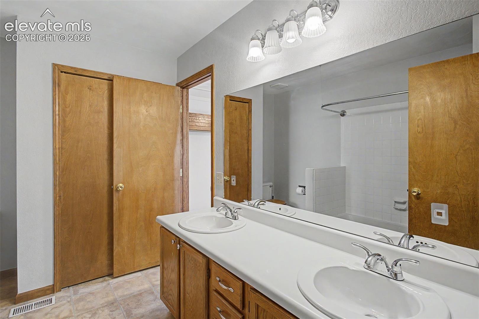 Photo 20 of 3840 Summer Breeze Drive, Colorado Springs