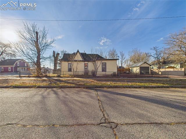 1021 West St, Pueblo, CO 81003