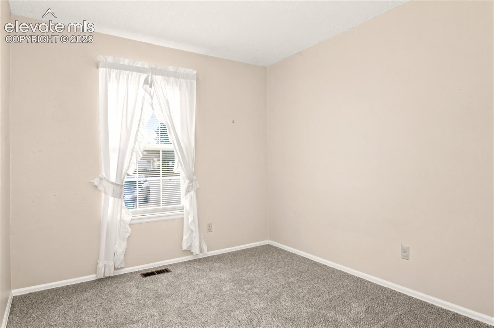 Second Bedroom with new carpet