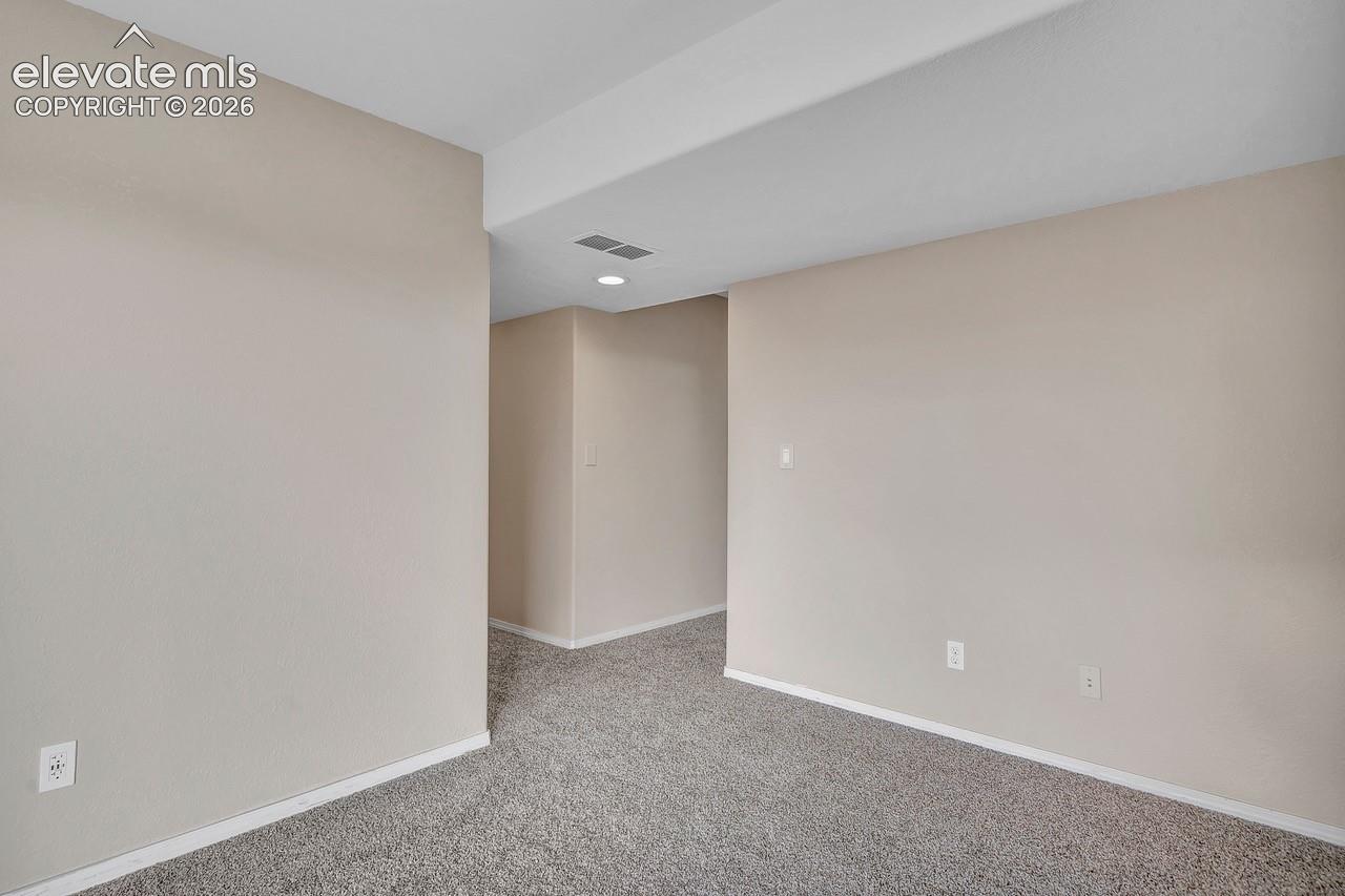 Basement Bedroom #4