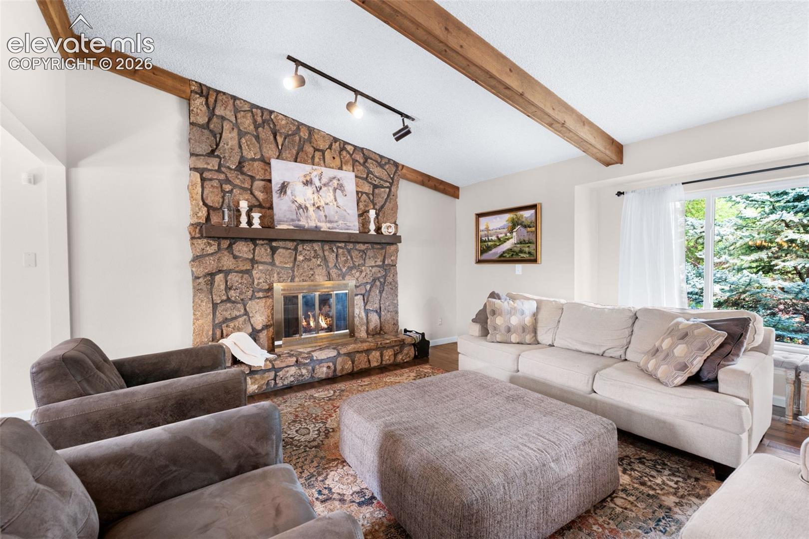 Photo 13 of 6145 Castlewood Lane, Colorado Springs