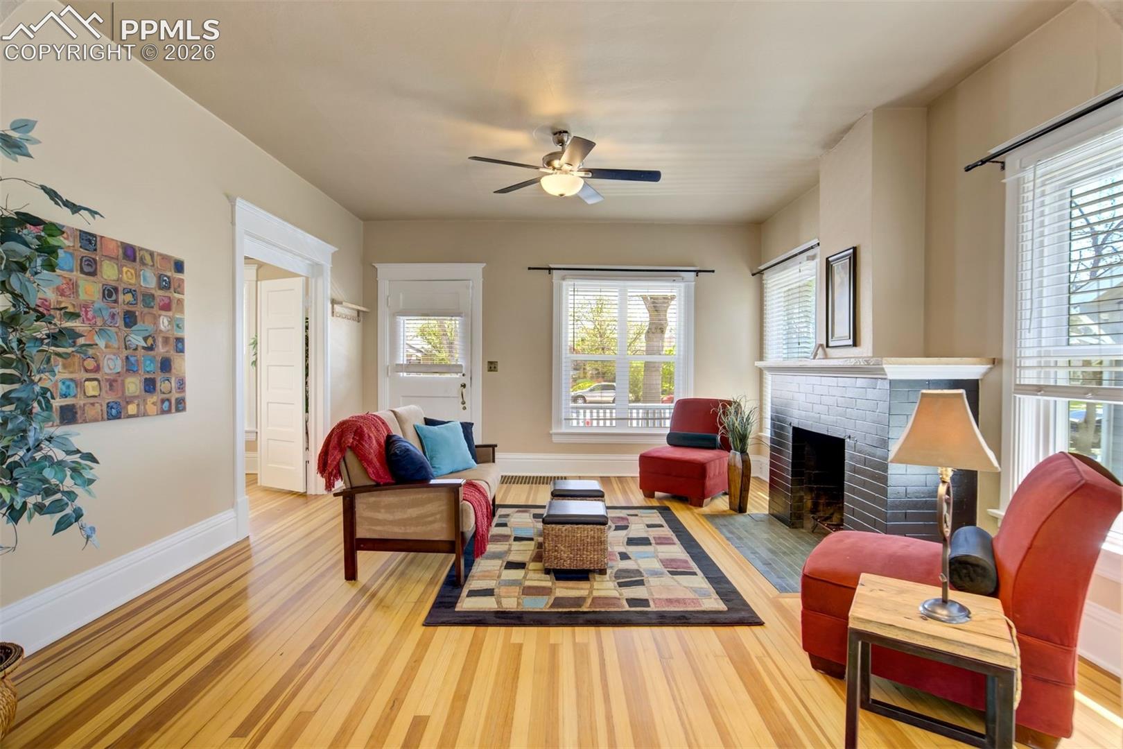 Photo 10 of 1126 N Corona Street, Colorado Springs