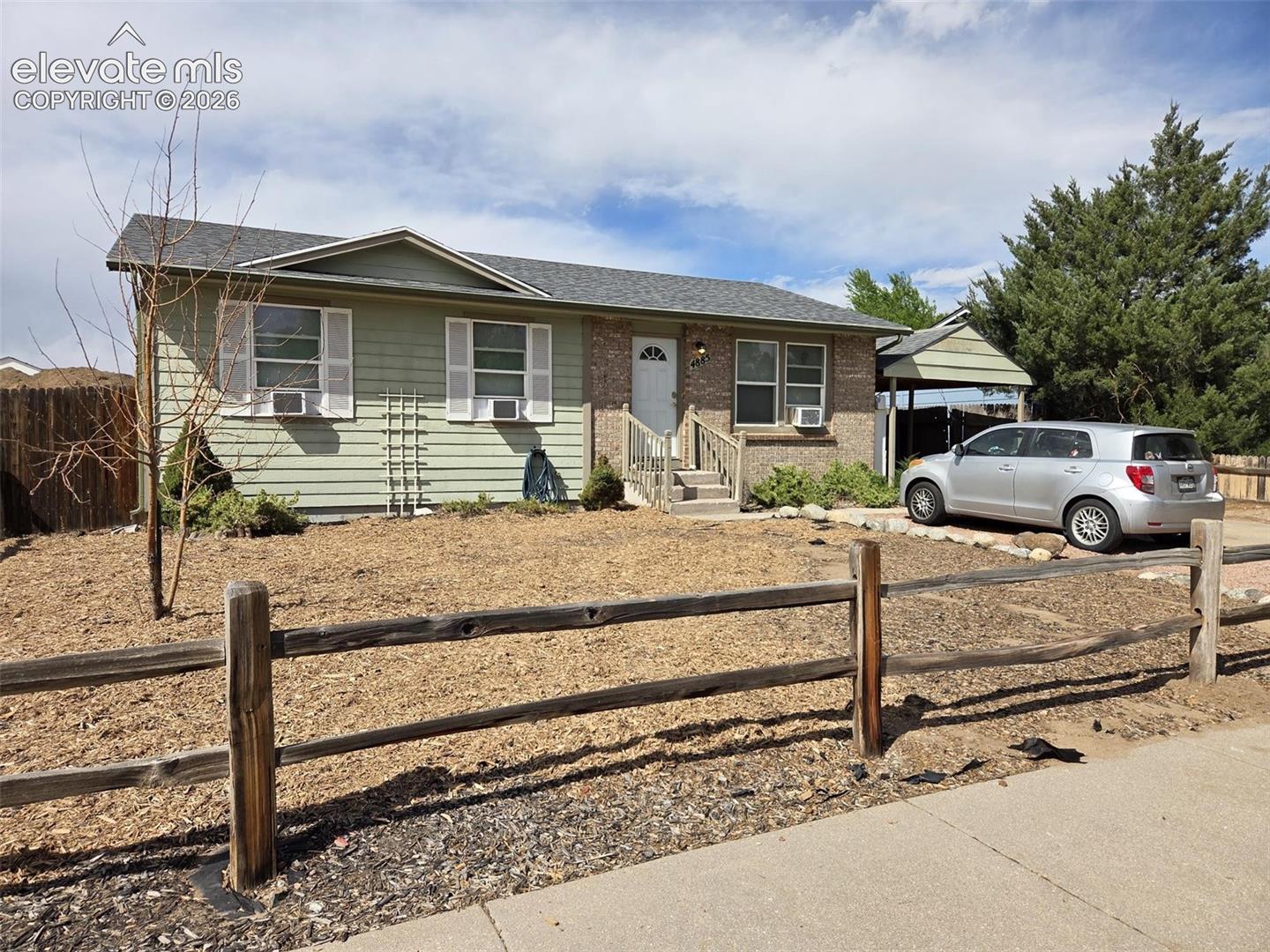 4885 Hunters Run NA, Colorado Springs, CO 80911