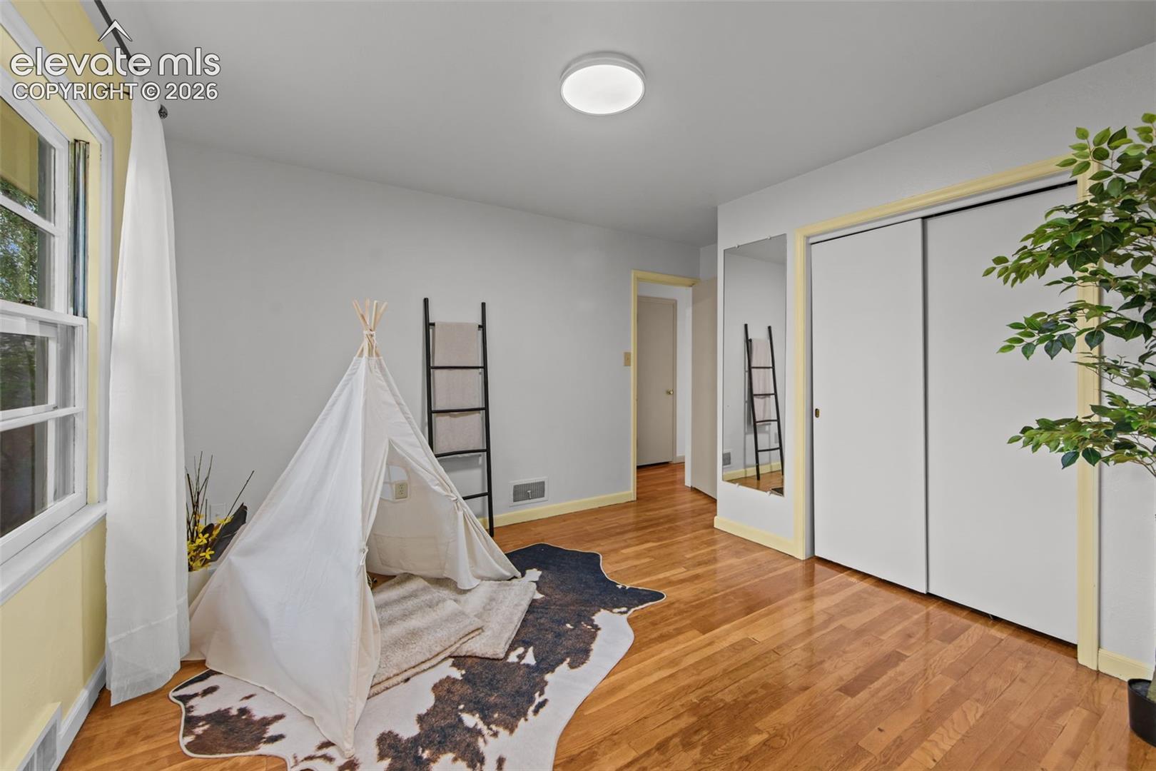 Photo 17 of 1746 Palmer Park Boulevard, Colorado Springs