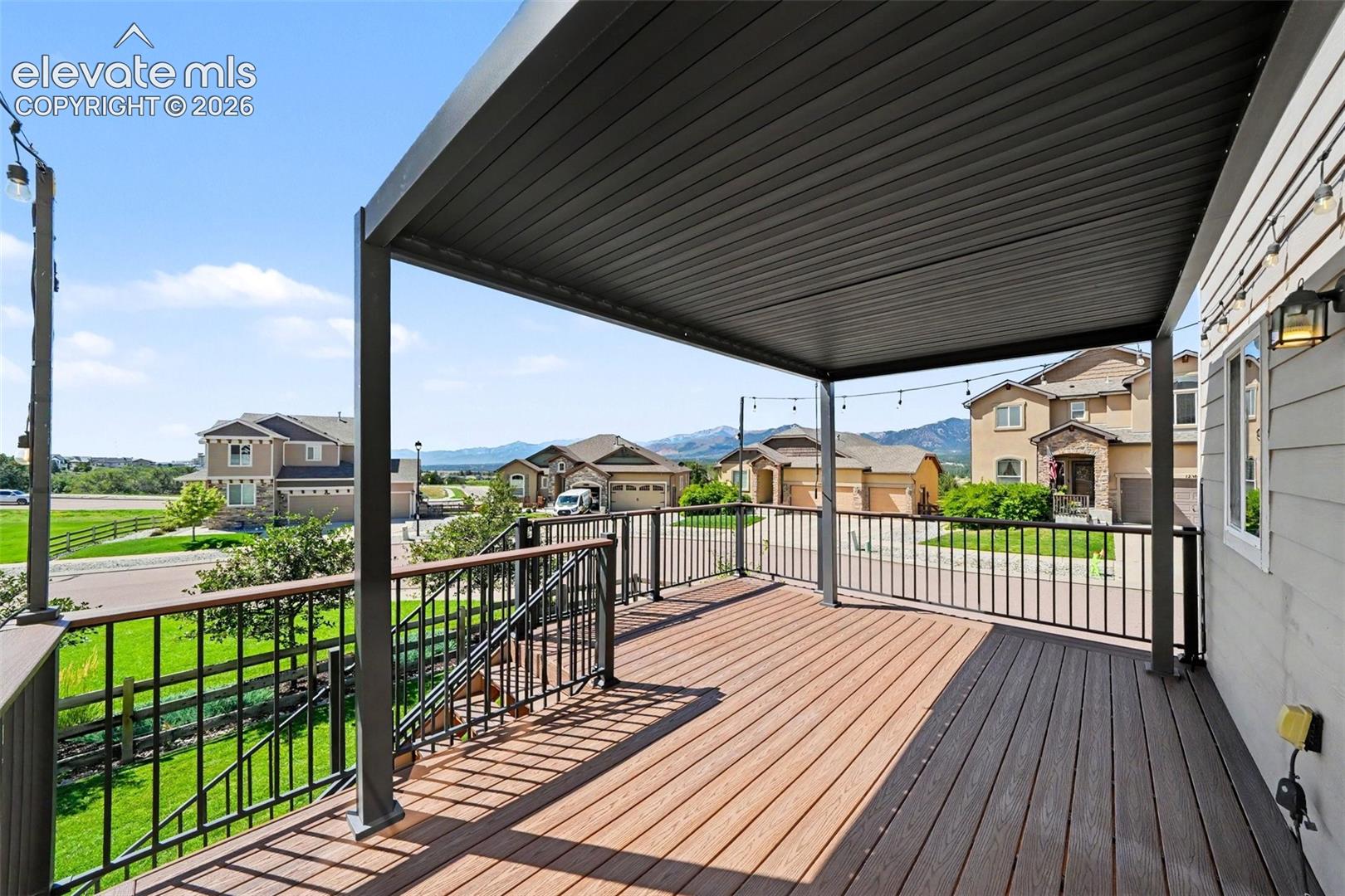 Large Composite Deck and Pergola with Retractable Shade and Adjustable Louvres