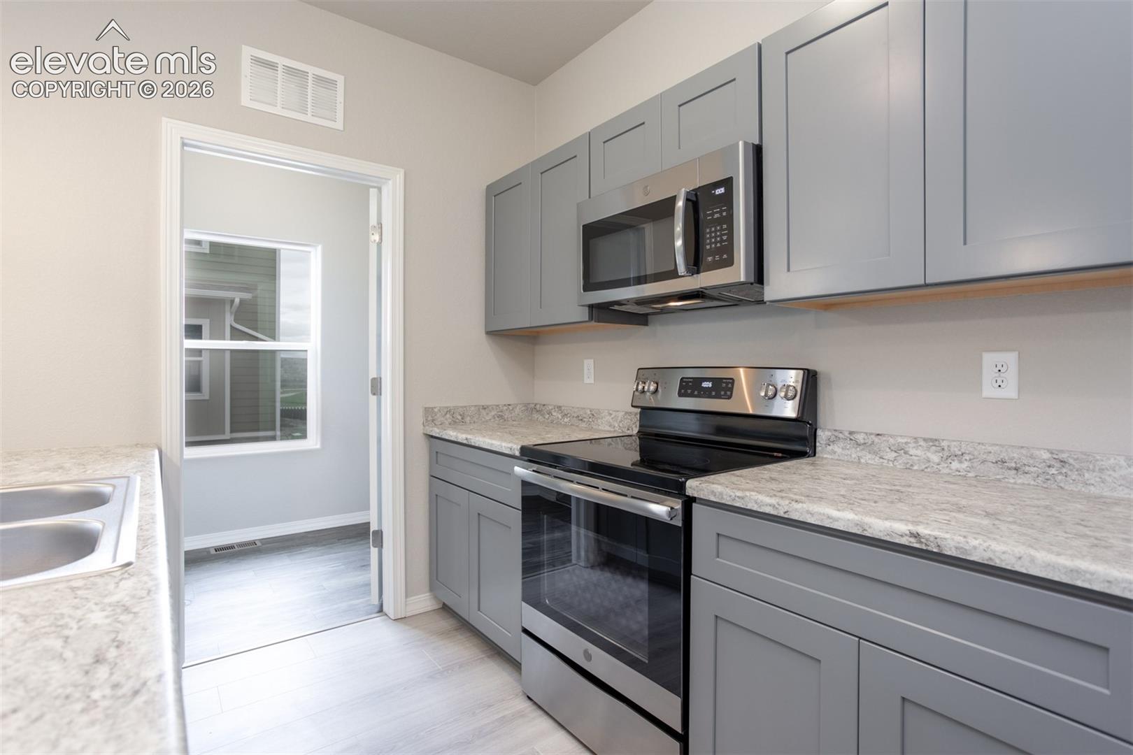 Photo 10 of 5011 Havenward View, Colorado Springs