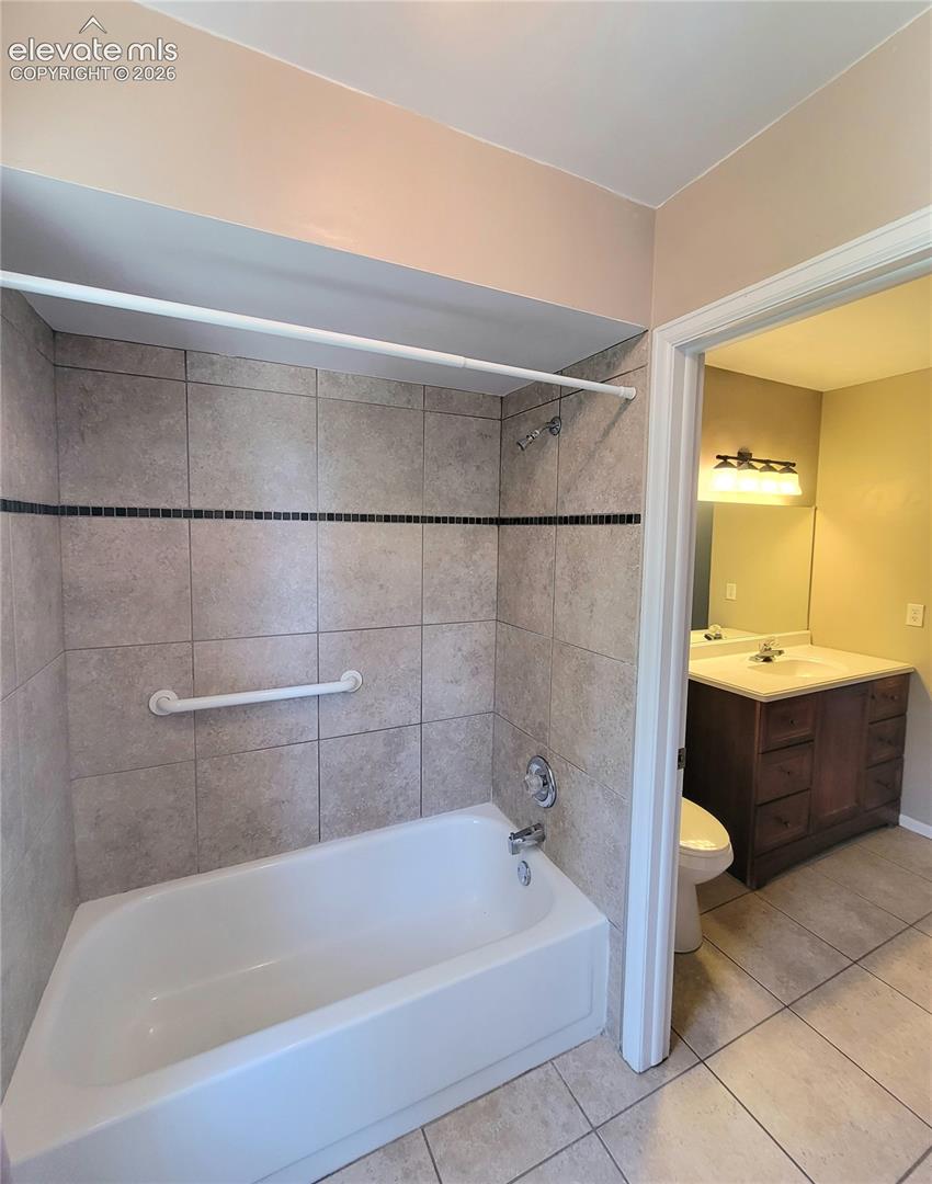 Upper bath