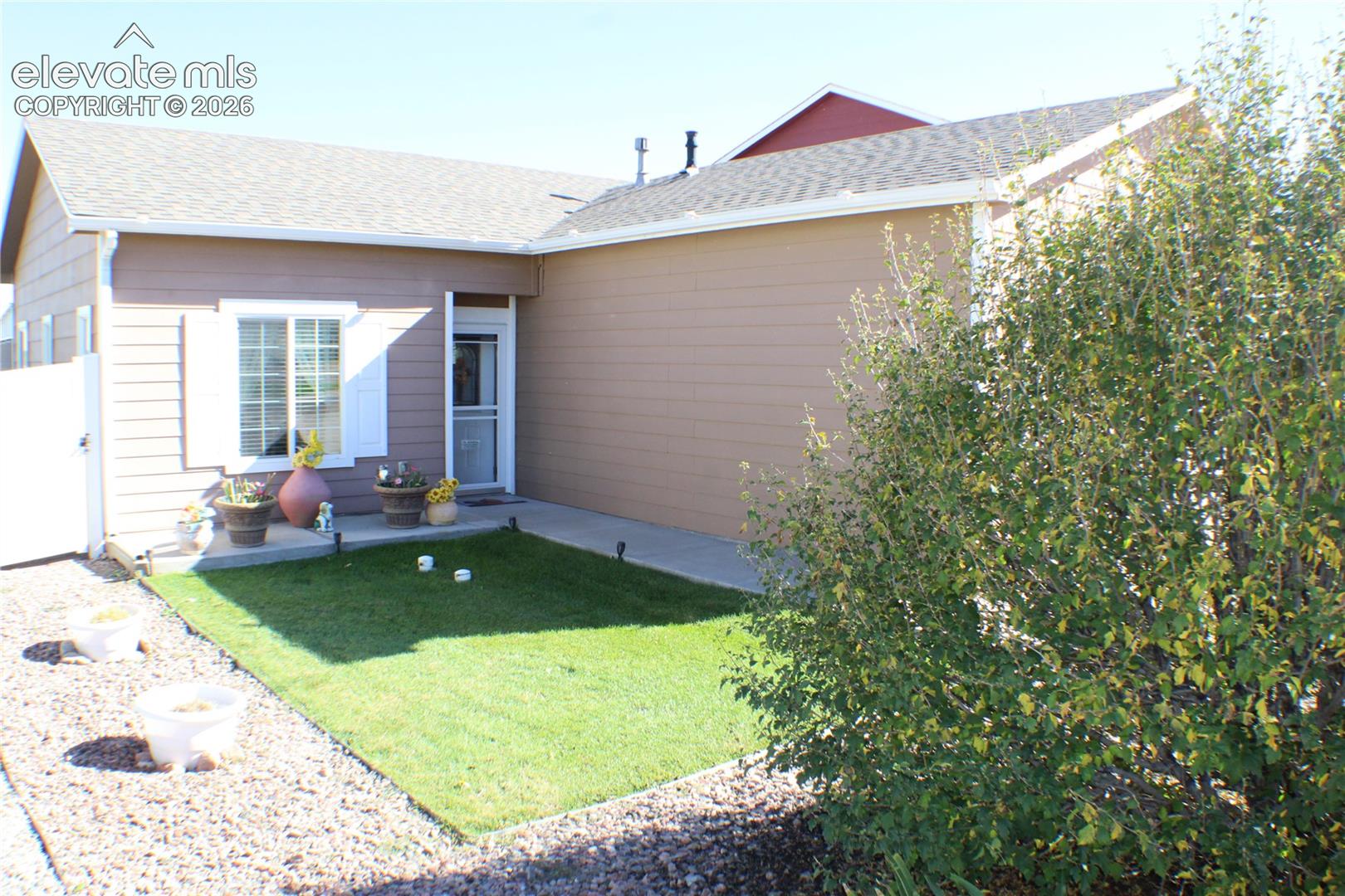 Photo 2 of 2041 O'Neal Avenue, Pueblo