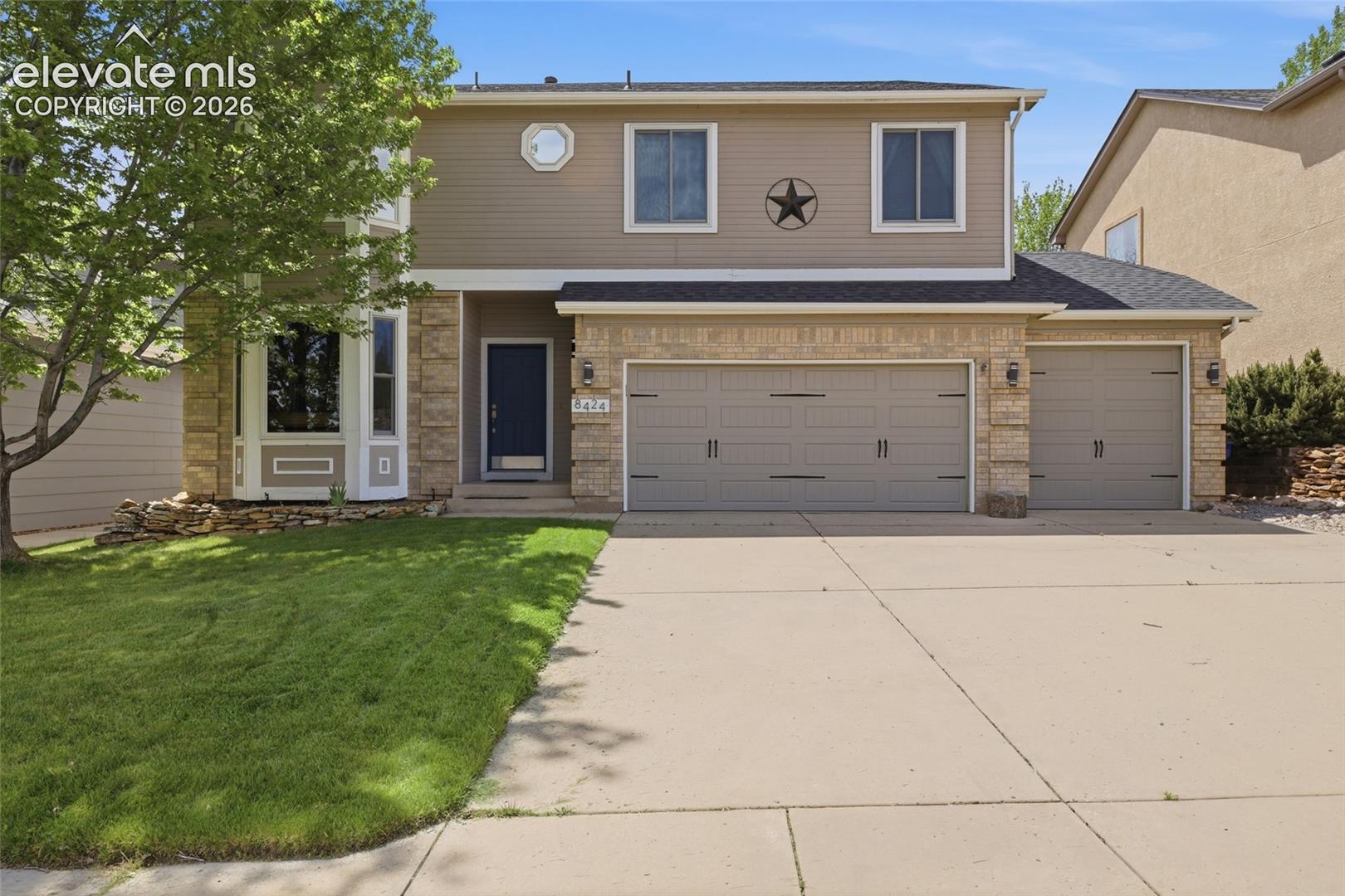 Featured Homes Featured Homes