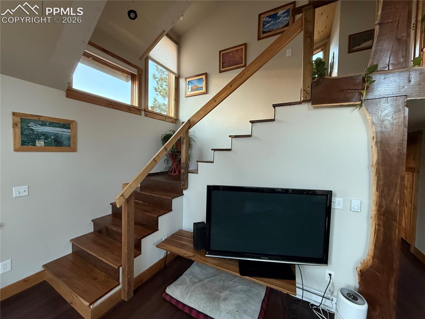 Photo 10 of 254 E Cobb Lane, Guffey