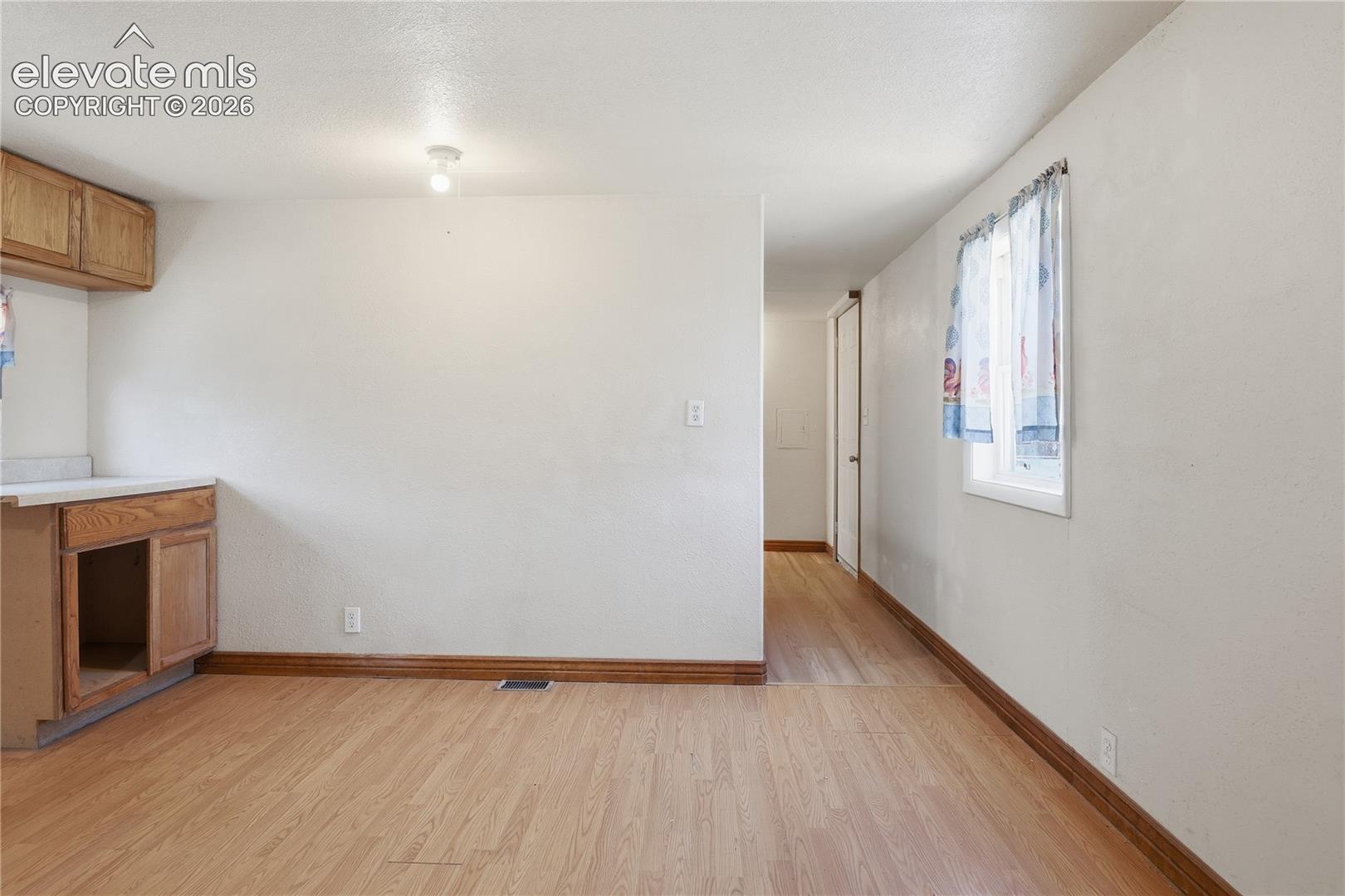 Photo 9 of 639 Wisconsin Avenue, Limon