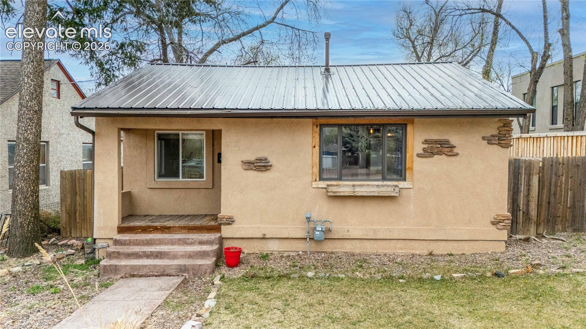 Photo 2 of 207 N Hancock Avenue, Colorado Springs