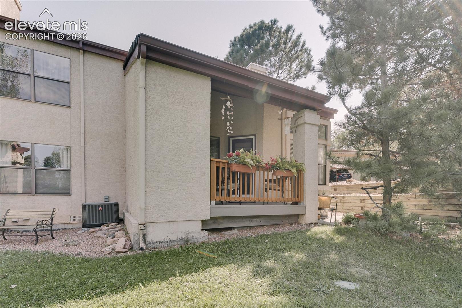 Covered deck to enjoy the beautiful Colorado sunshine.