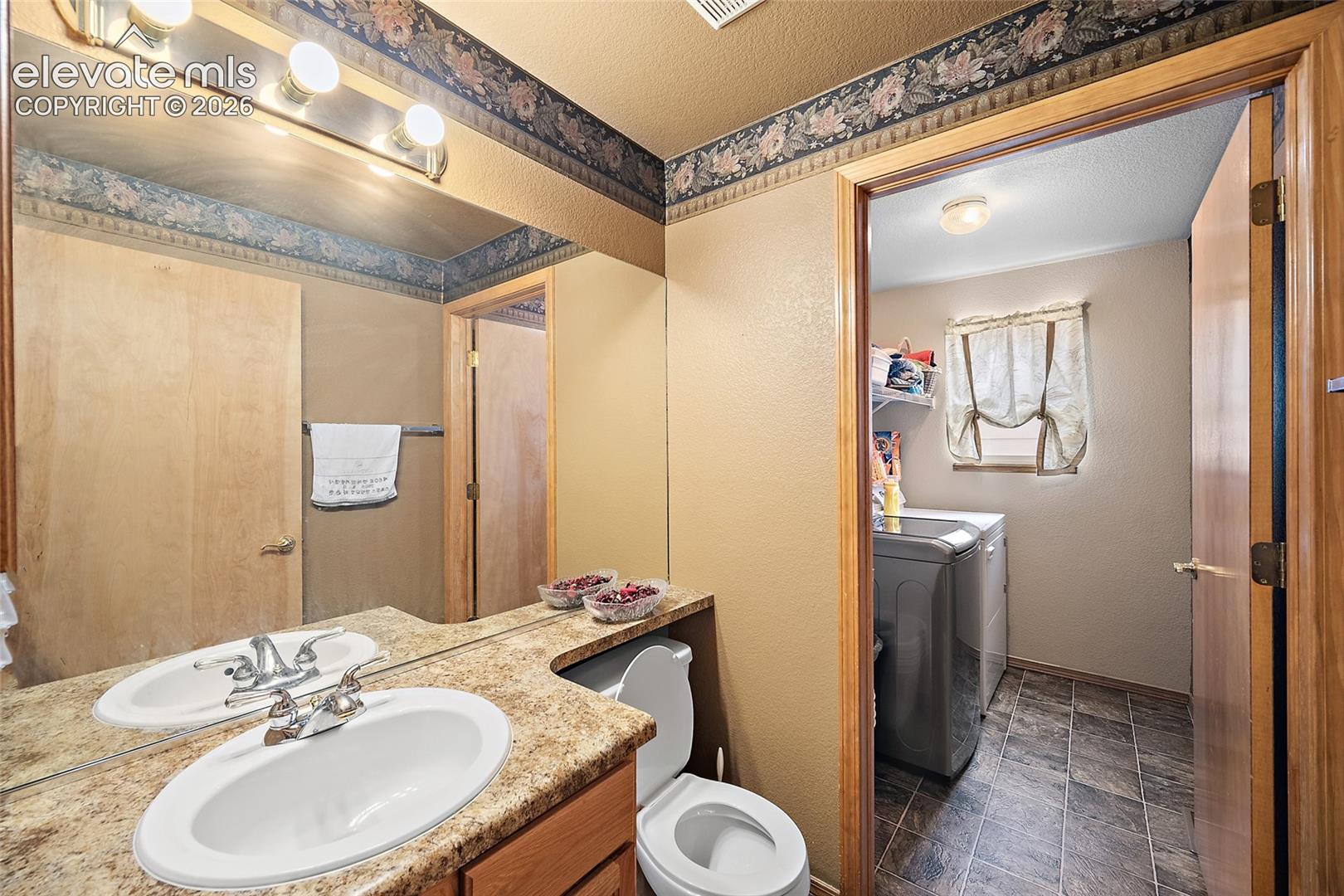 Photo 15 of 4866 Savannah Hawk Drive, Colorado Springs