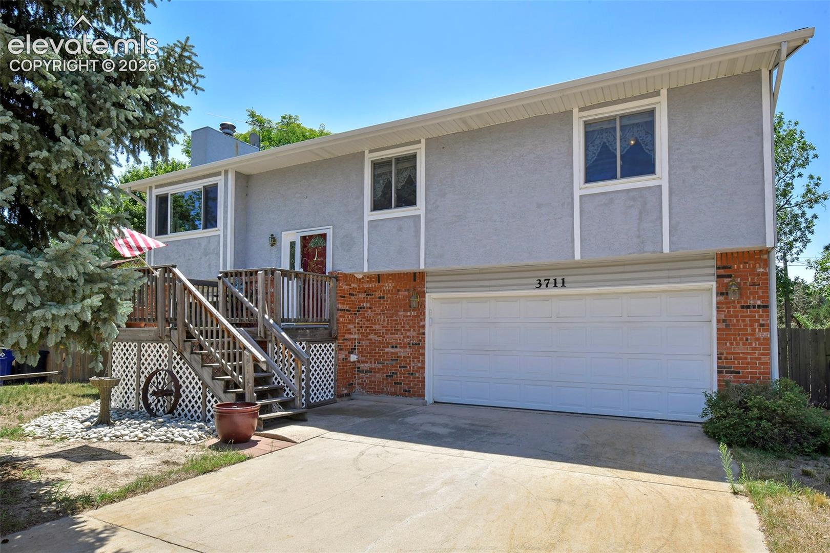 3711 Lander Ln, Colorado Springs, CO 80909