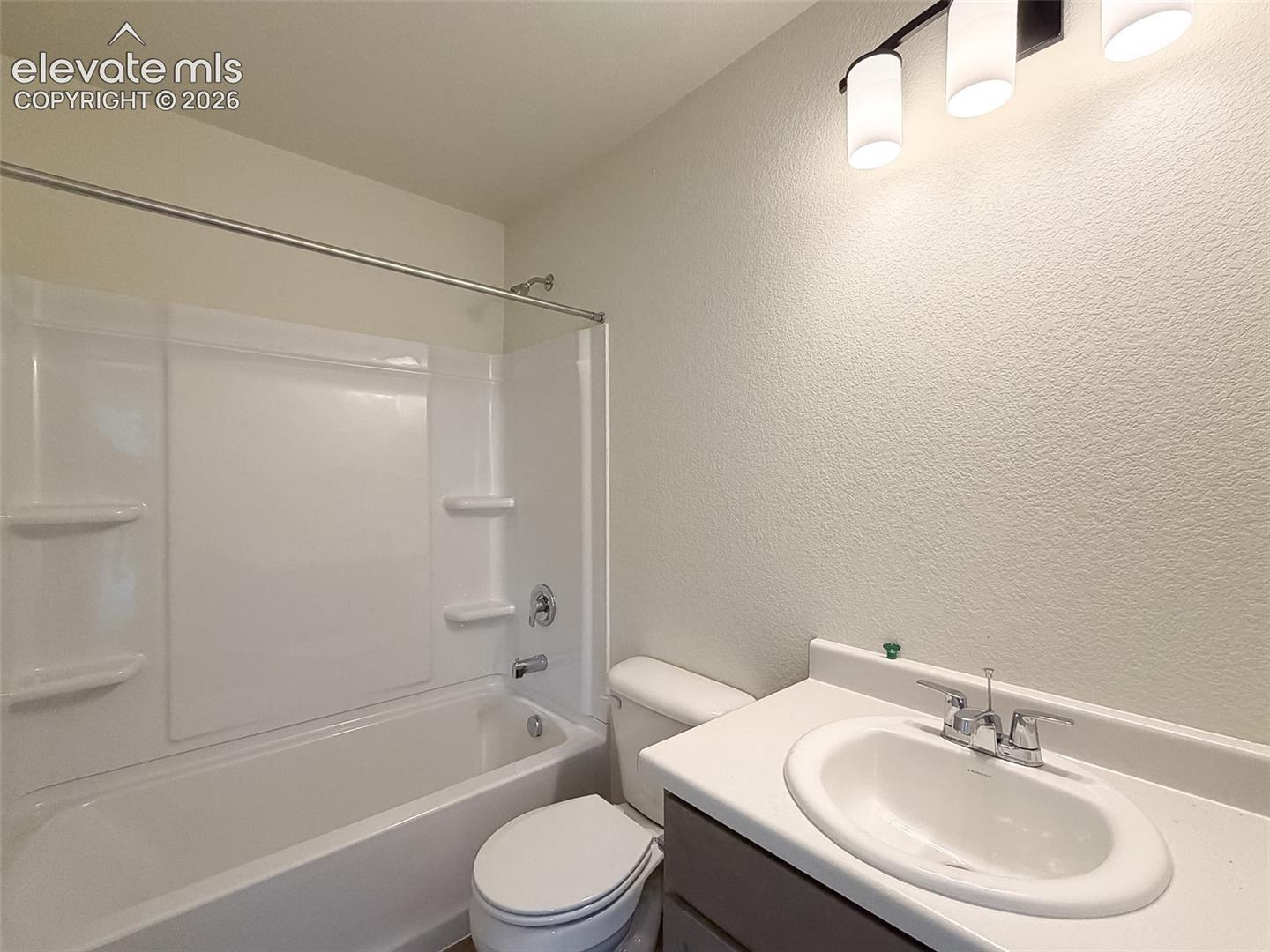 Mirror to be installed 