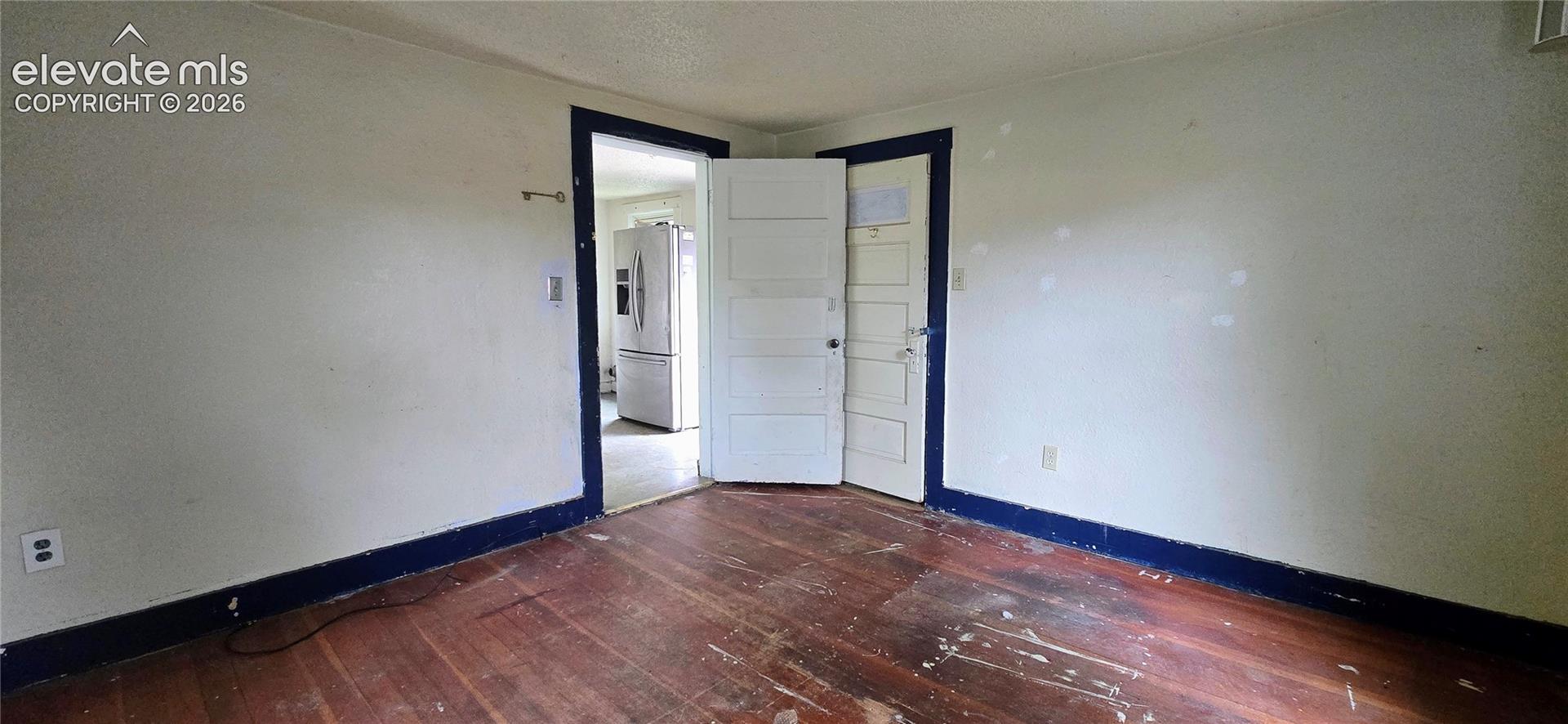 313 W Monument St, Colorado Springs, CO 80905