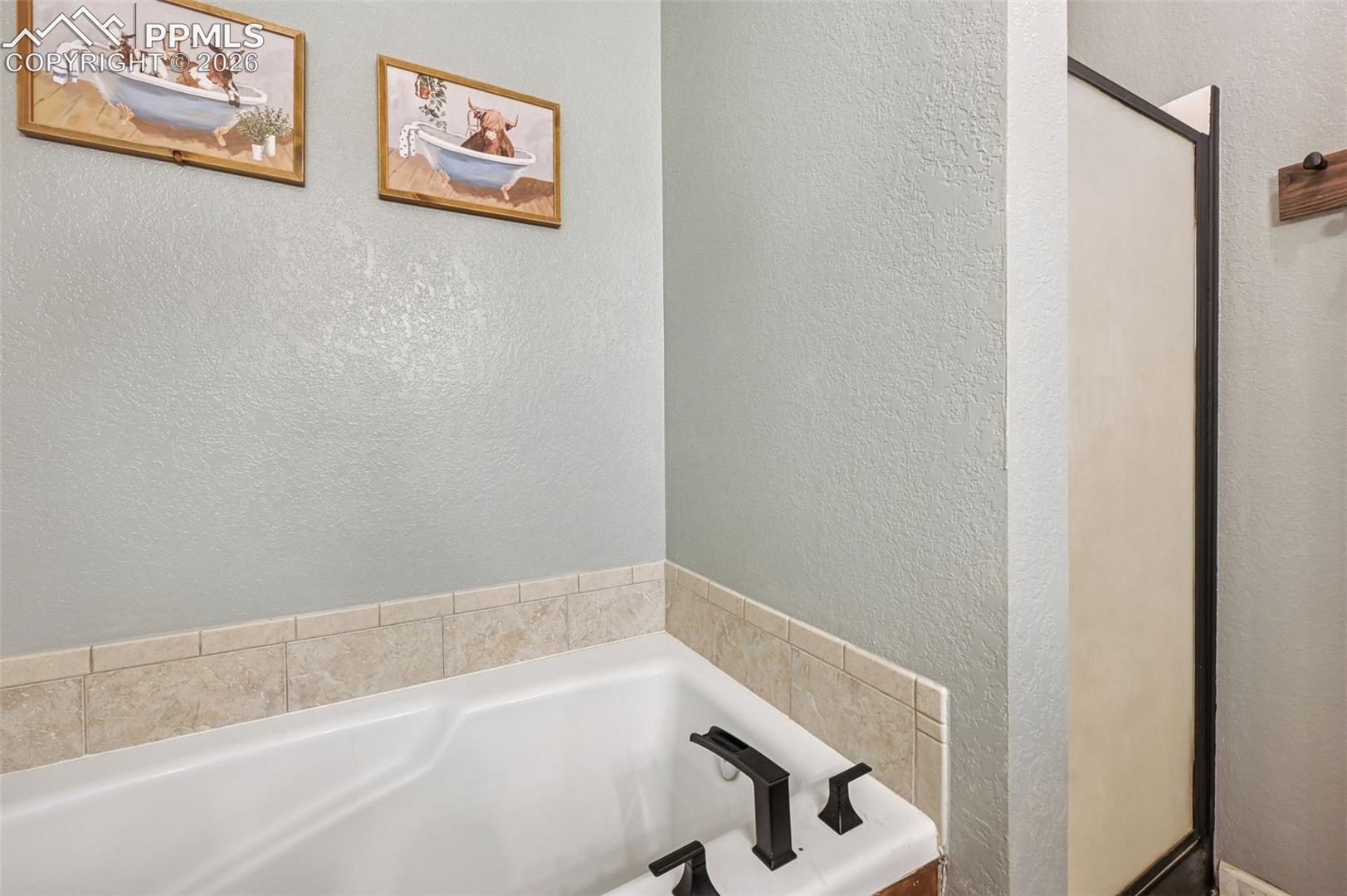 Primary Bathroom en-suite