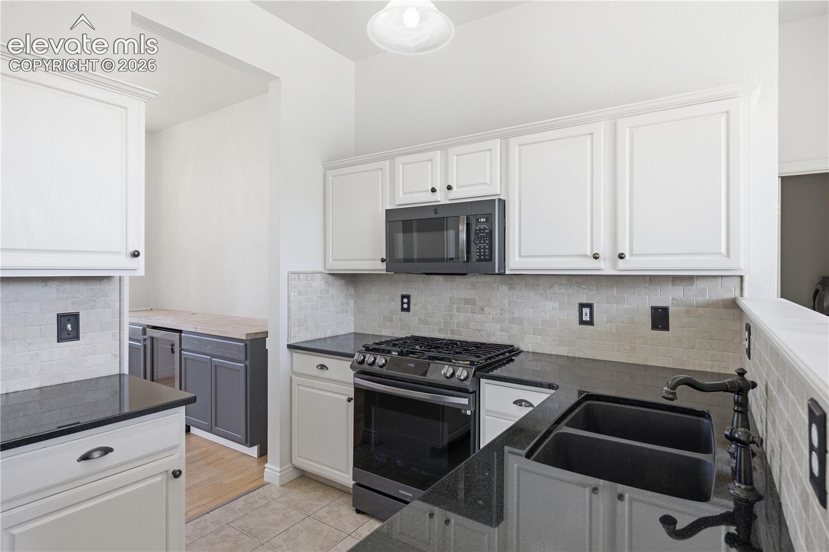 Photo 16 of 6650 Riata Court, Colorado Springs
