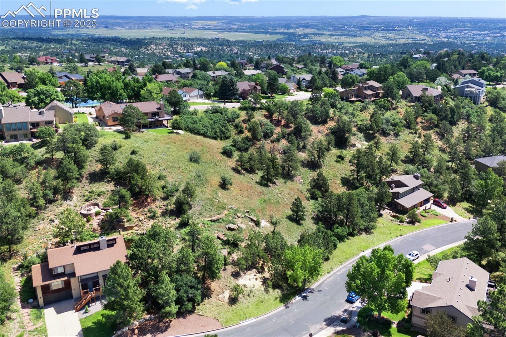 Photo 11 of 7137 Oak Valley Drive, Colorado Springs