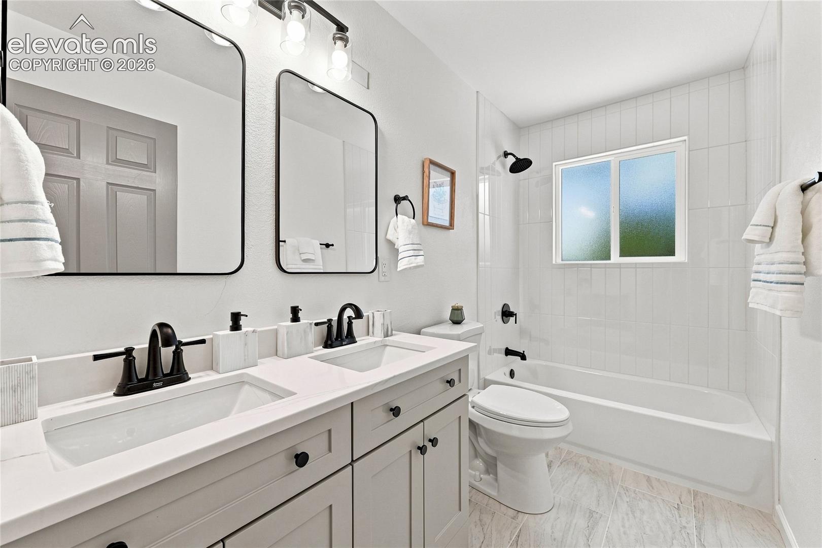 Photo 14 of 934 Bowser Drive, Colorado Springs
