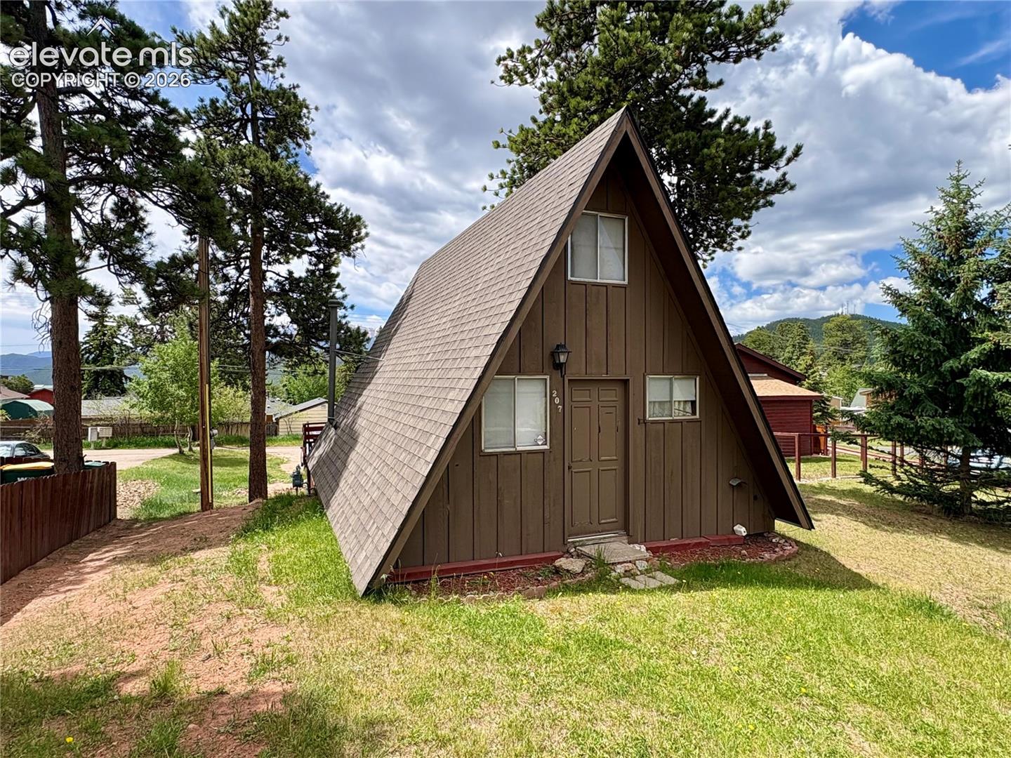 Featured Listings Featured Listings