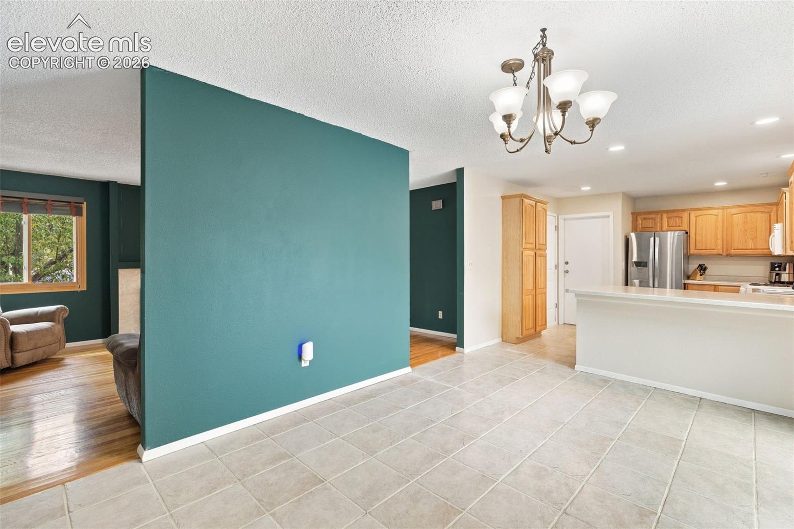Photo 10 of 882 San Antonio Place, Colorado Springs