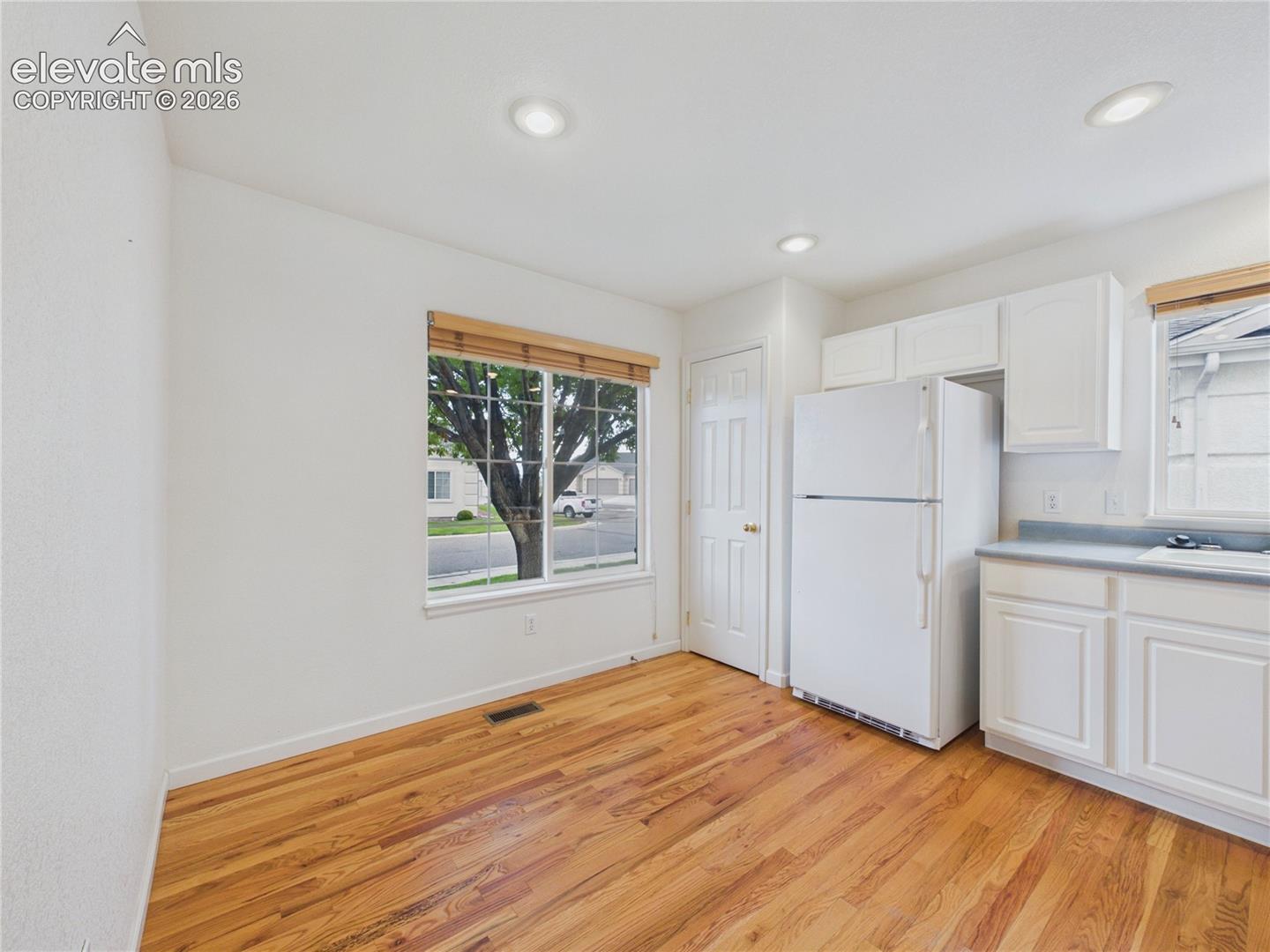 Photo 8 of 2025 Kingsroyal Boulevard #F, Pueblo