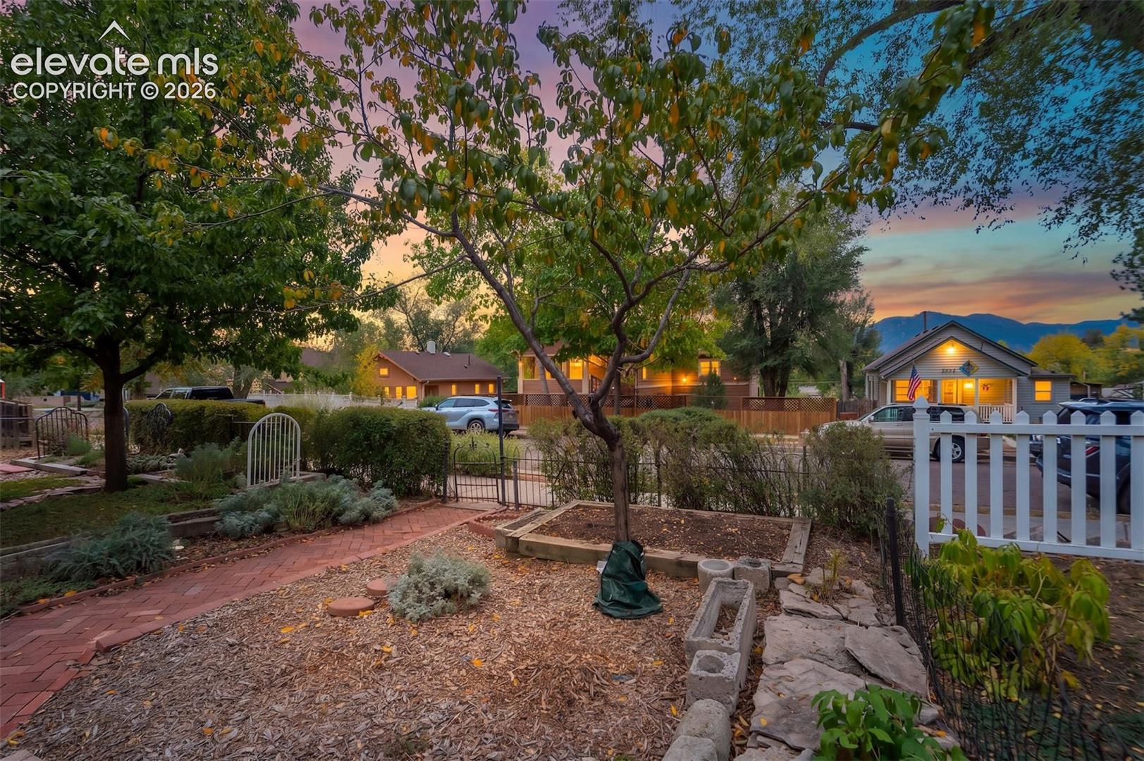 Photo 35 of 2022 Armstrong Avenue, Colorado Springs