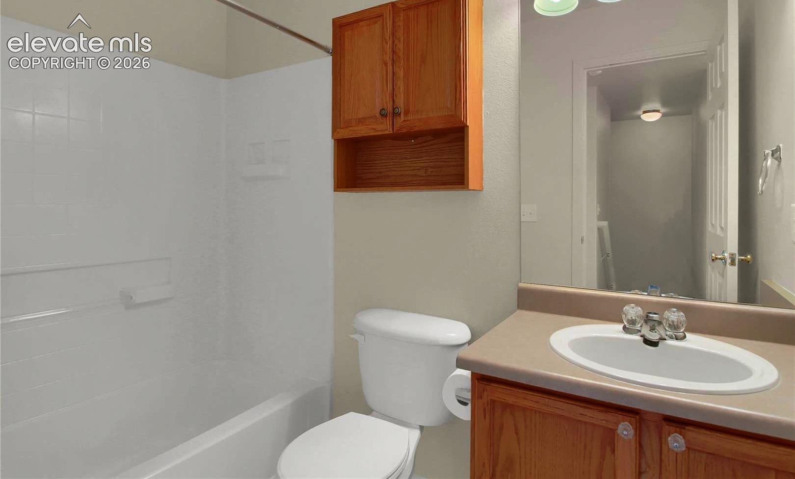 When vacant full shared bath upper level