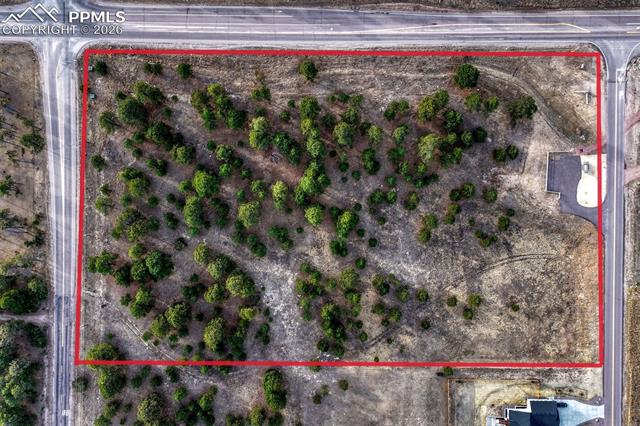 Property Lines are Approximate and not a survey