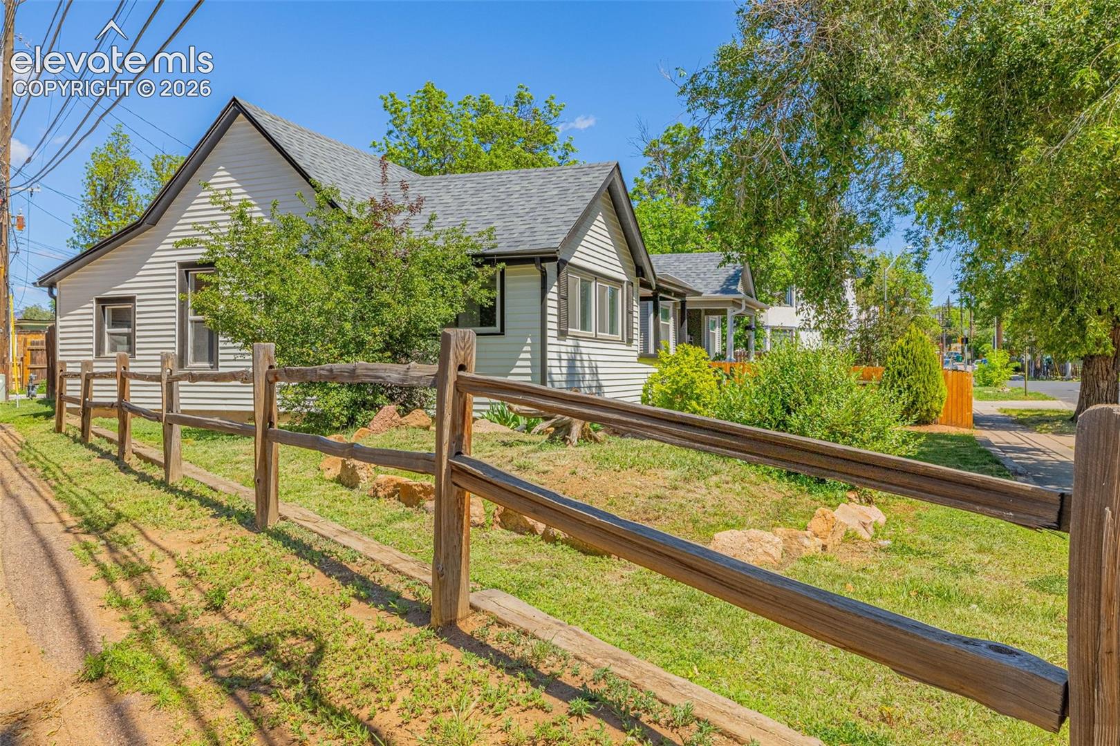 112 S Limit St, Colorado Springs, CO 80905