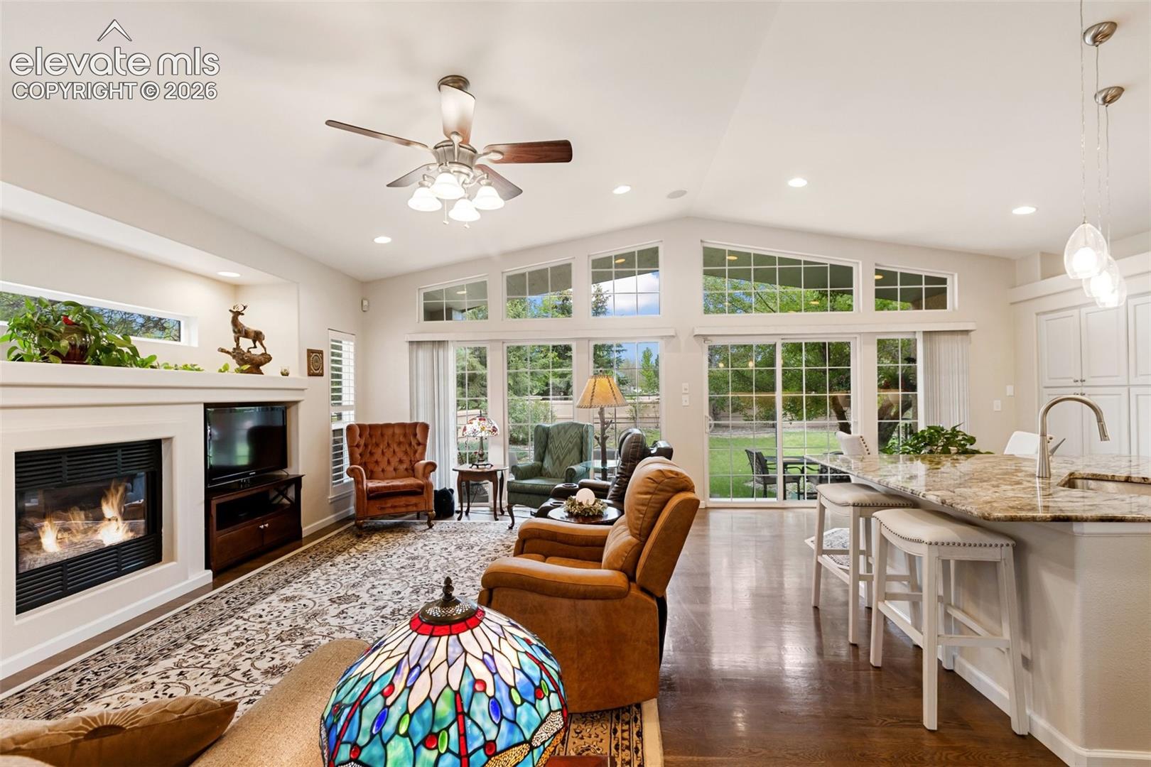 Photo 6 of 3385 Hollycrest Drive, Colorado Springs