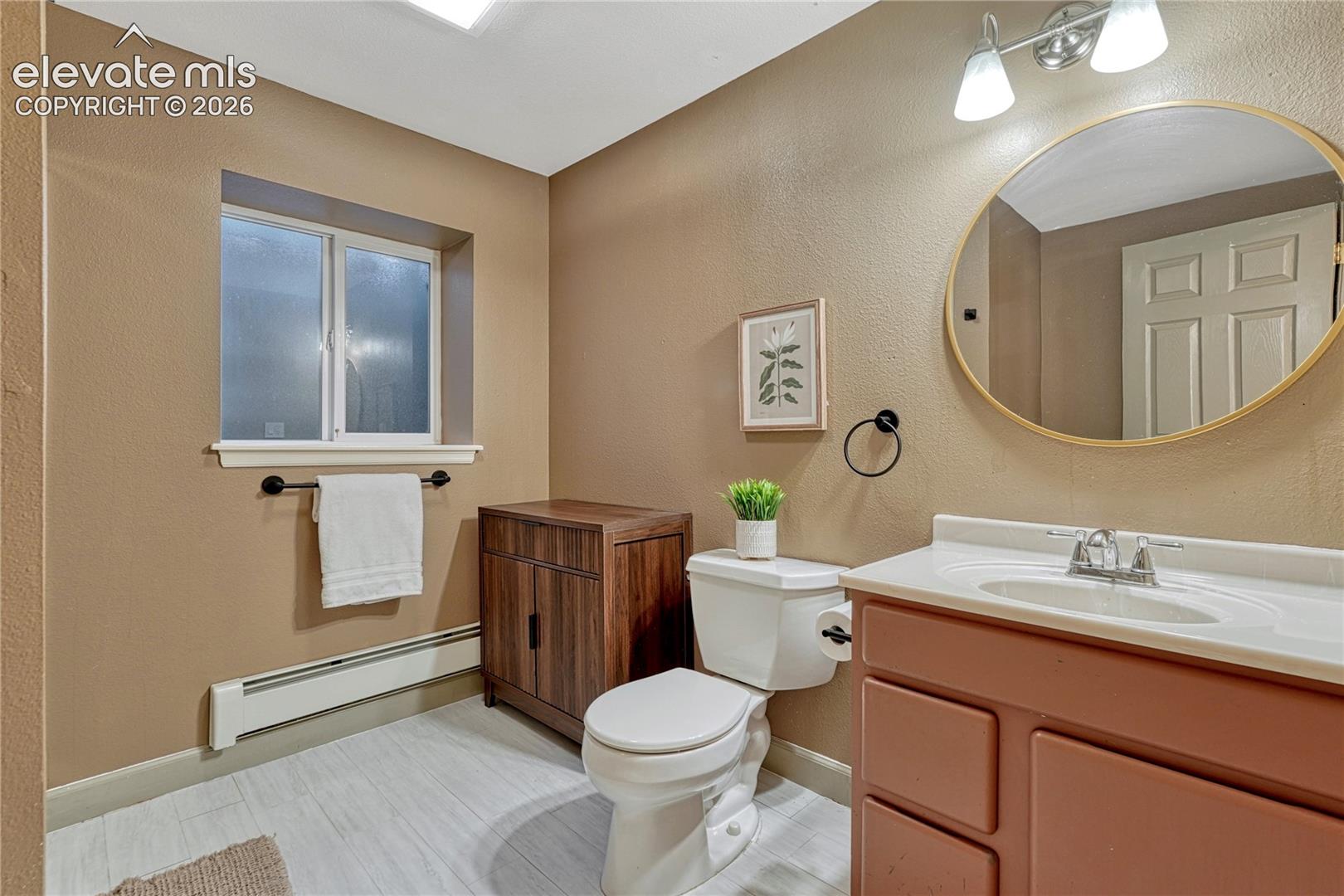 Lower level 3/4 bath