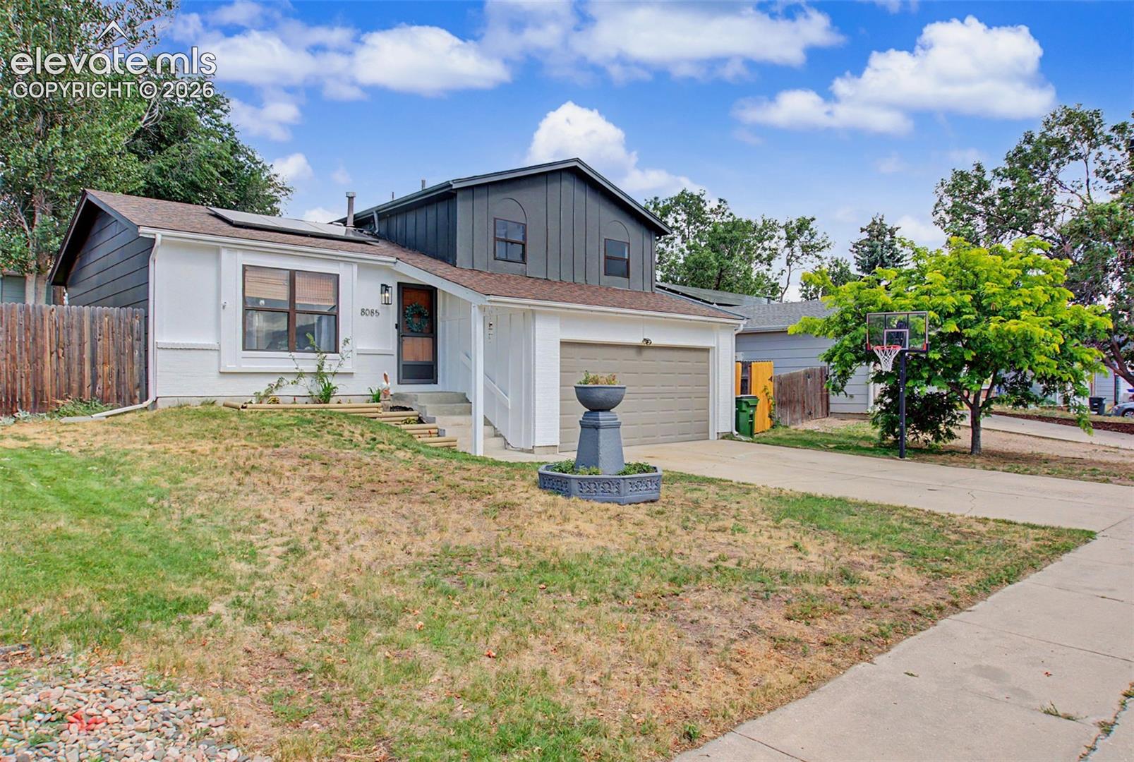 8085 Freemantle Dr, Colorado Springs, CO 80920