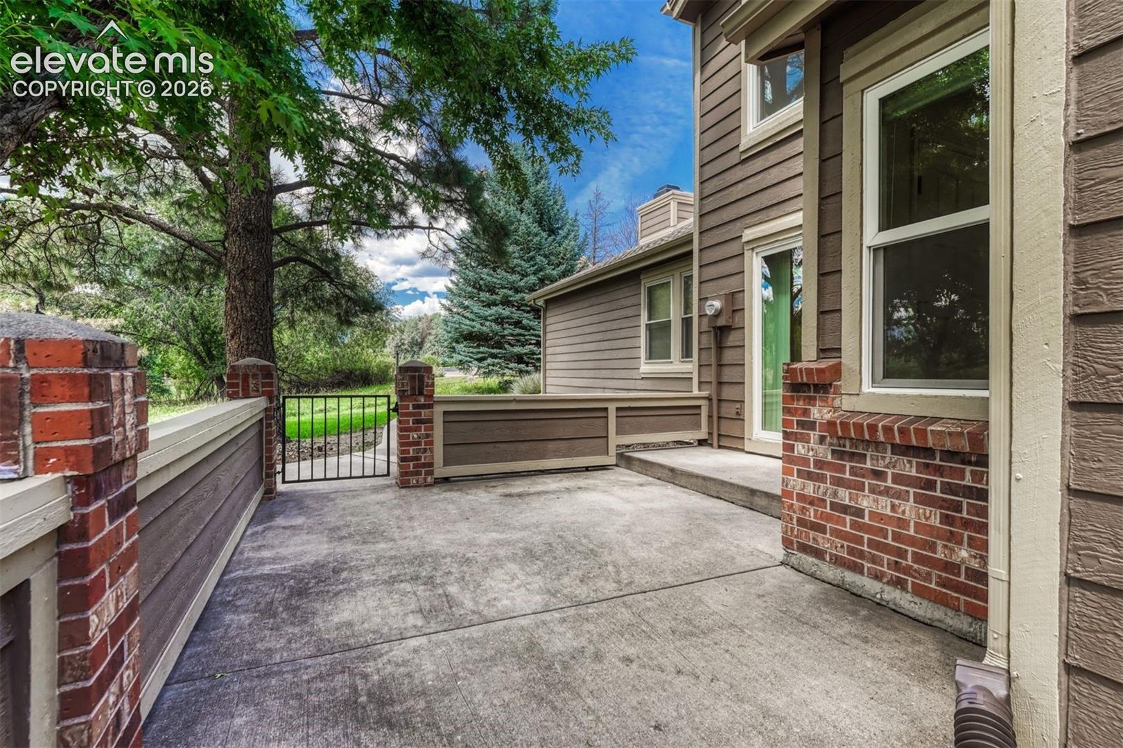 Photo 8 of 6516 Foxdale Circle, Colorado Springs