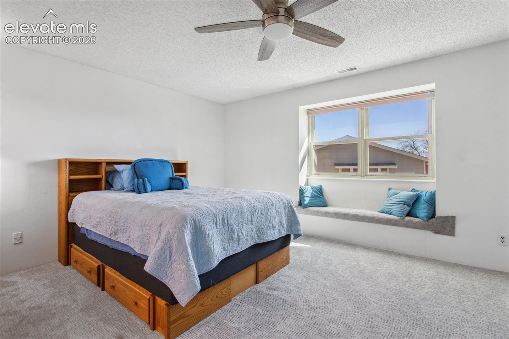 Photo 10 of 432 W Rockrimmon Boulevard #B, Colorado Springs